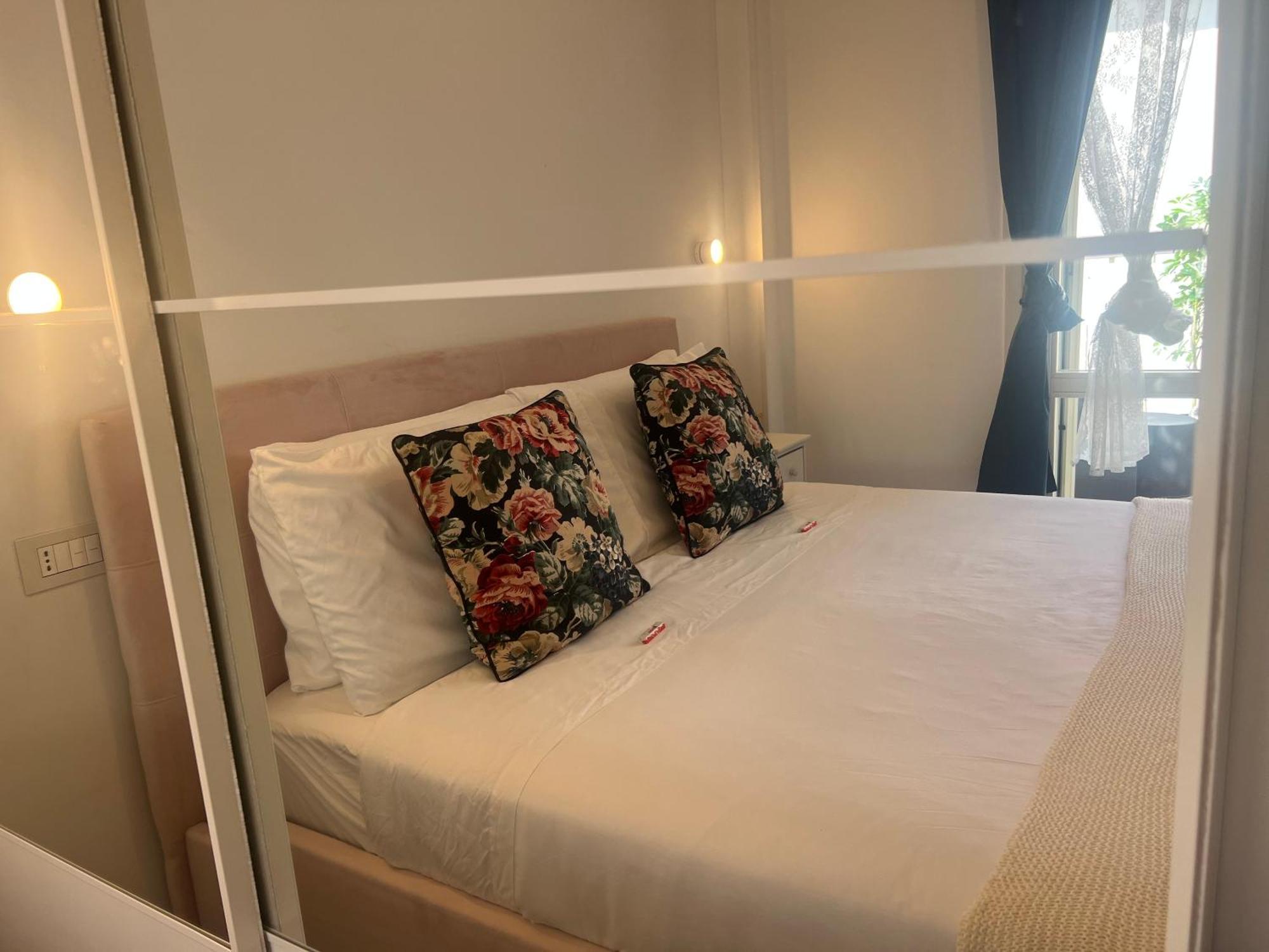 Regina In Melegnano - Wifi, Breakfast Box And Terrace Apartment Mailand