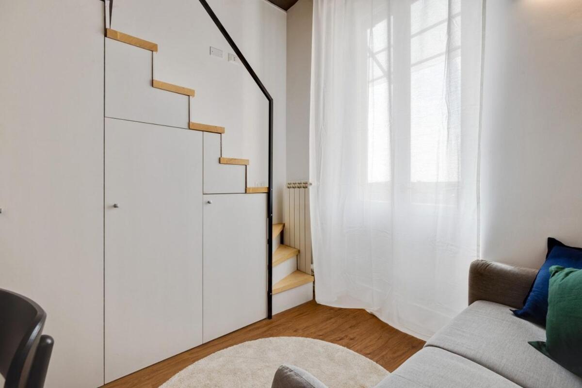 Homeby, Cozy Penthouse Apartment Milan
