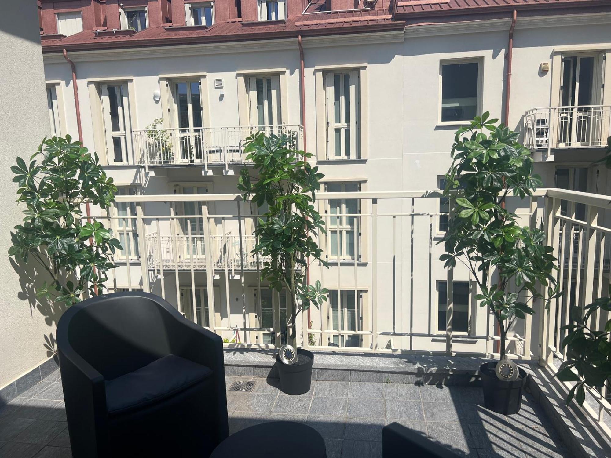 Regina In Melegnano - Wifi, Breakfast Box And Terrace Apartment Mailand