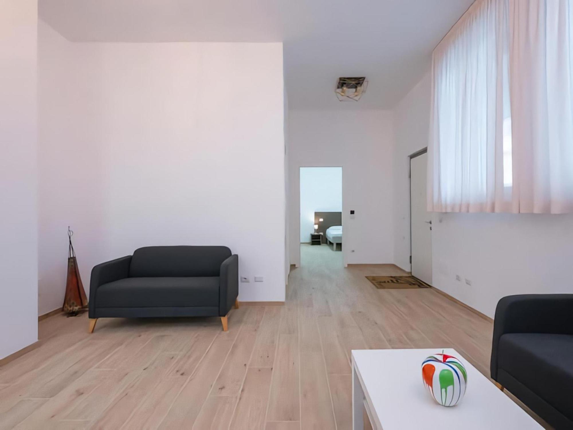 Casa Sforza Ieo * Milão