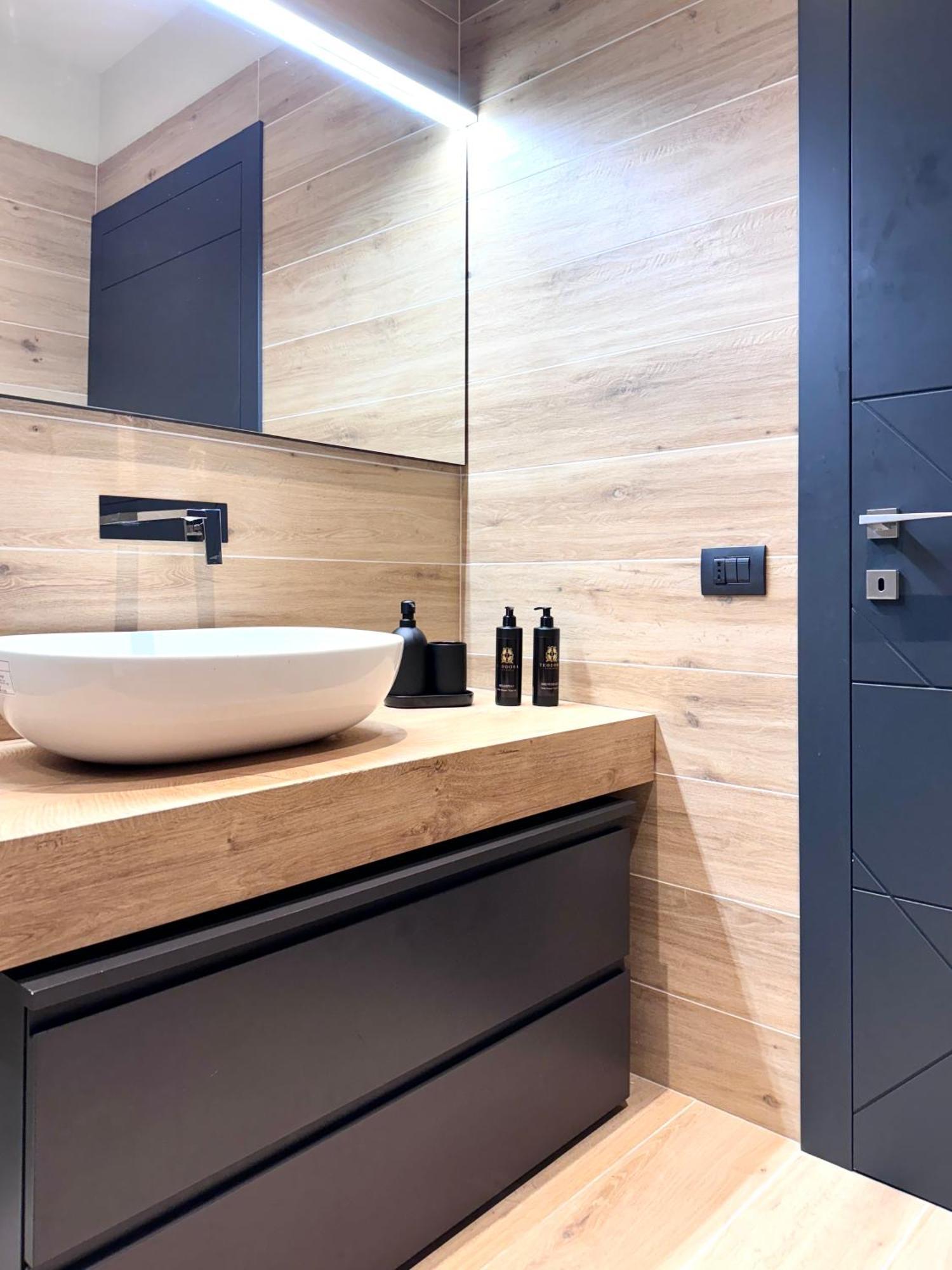Apartment Comecasa Loft Navigli 2 Bedrooms *
