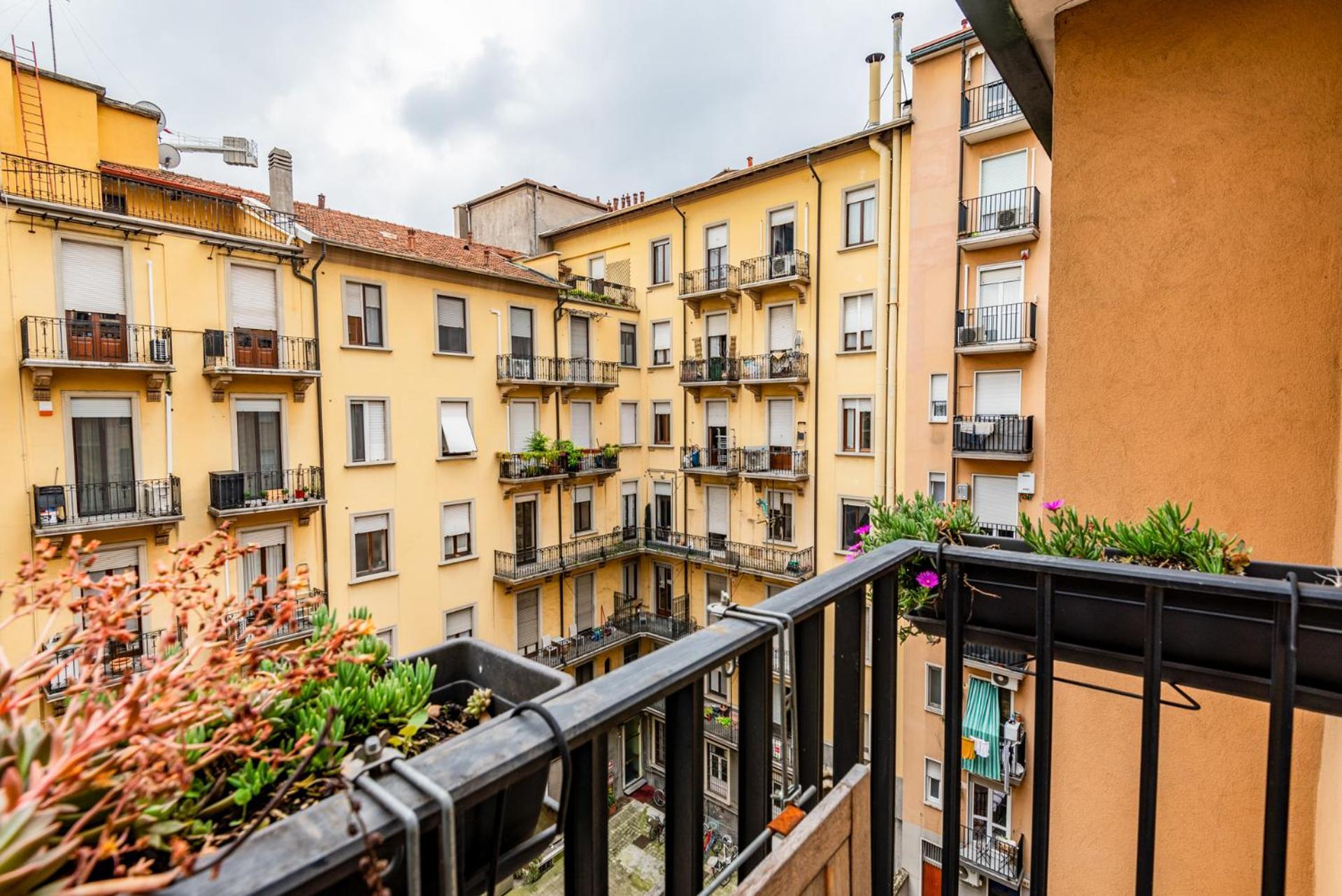 Brand New 2pax Wifi - Via Denti * Milão