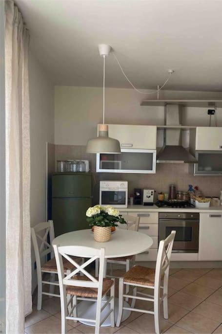 Accogliente - *