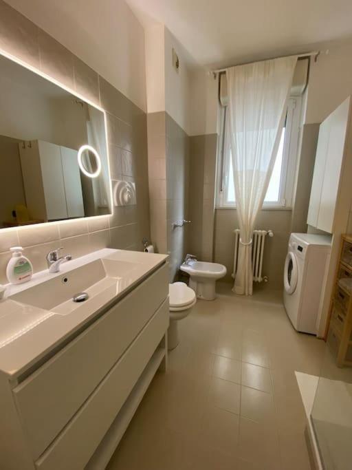 Accogliente - * Milan