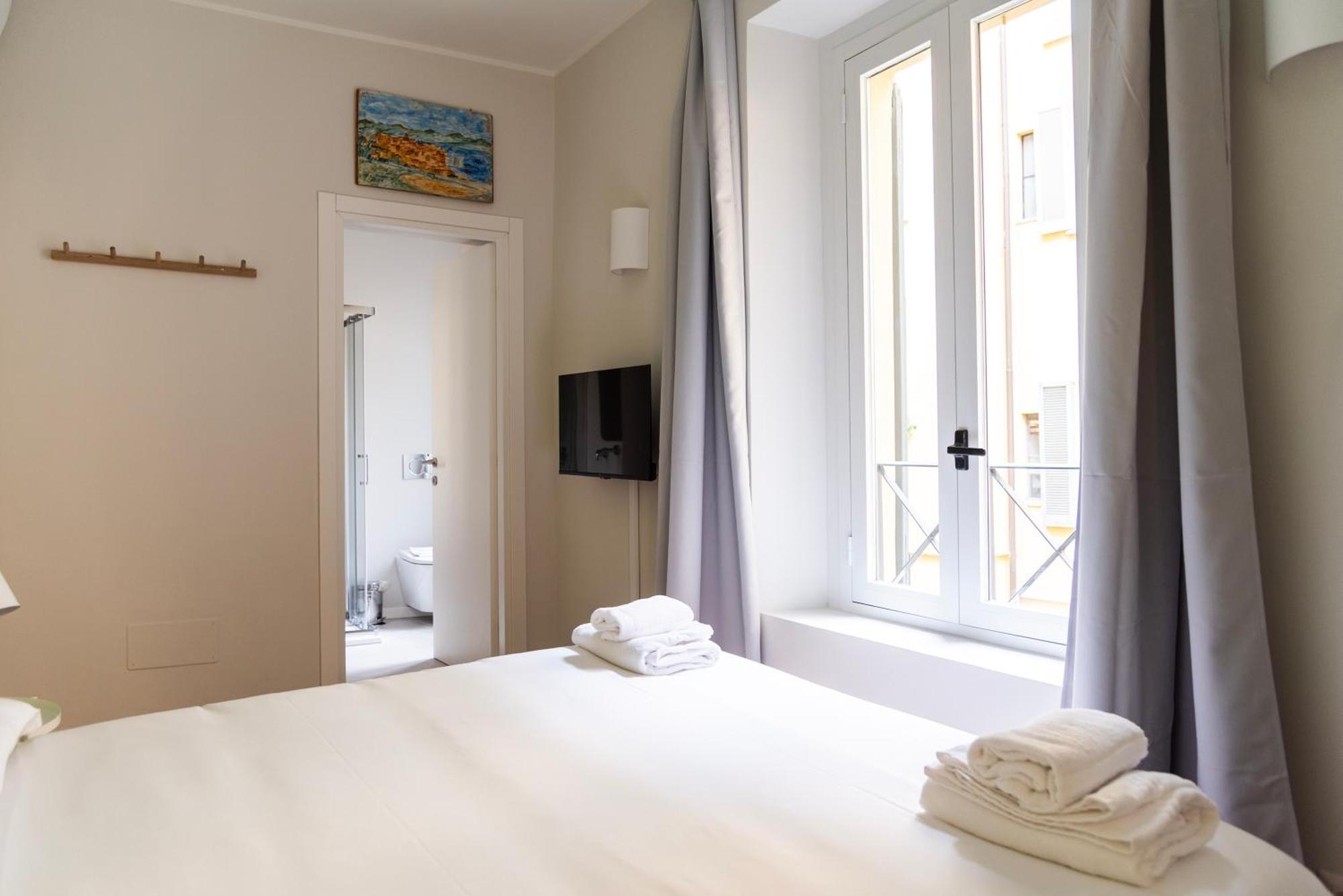Youhosty - Ticinese 4 Apartment
