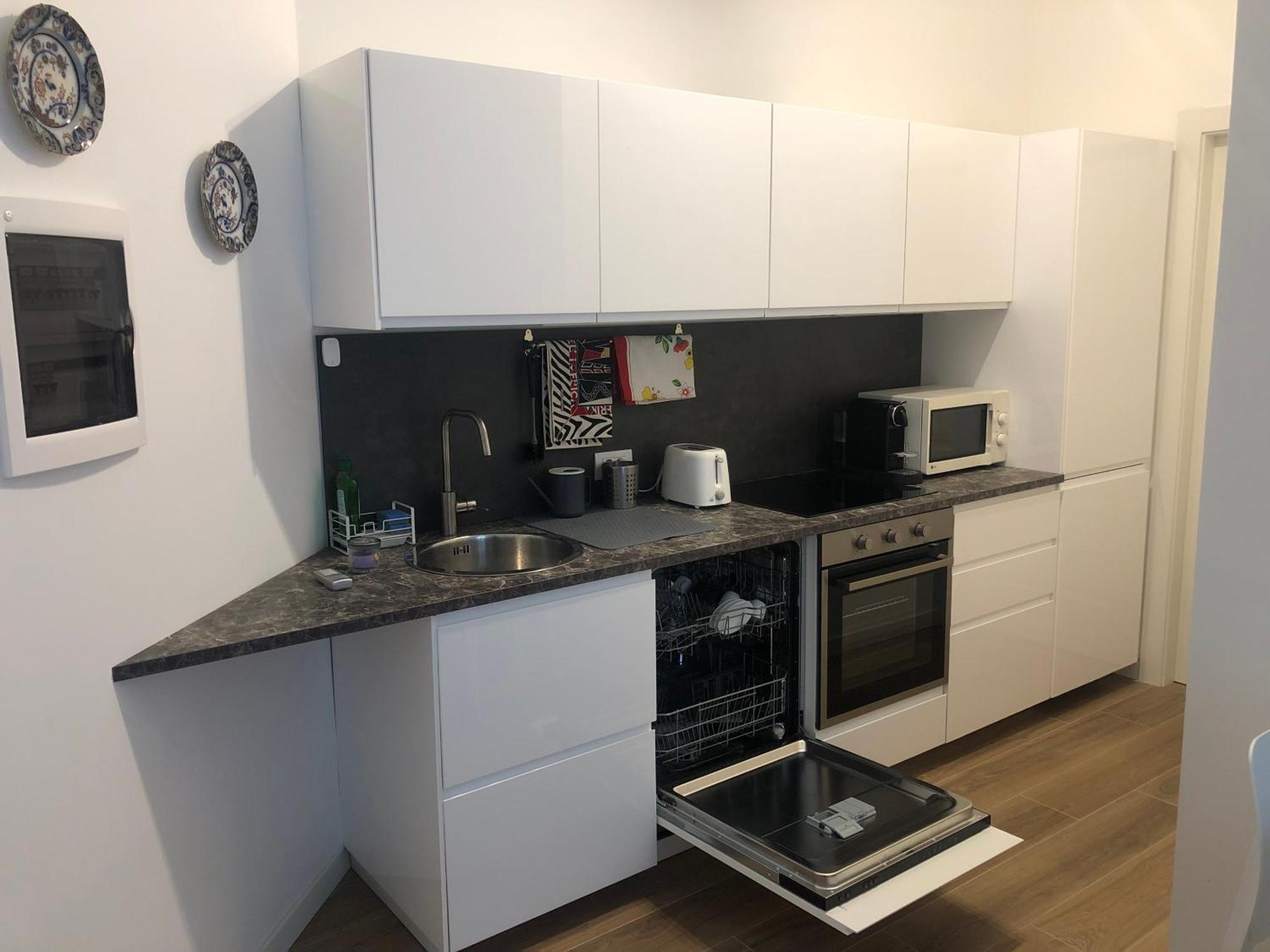 Missori Rose Garden View Apartment Mailand
