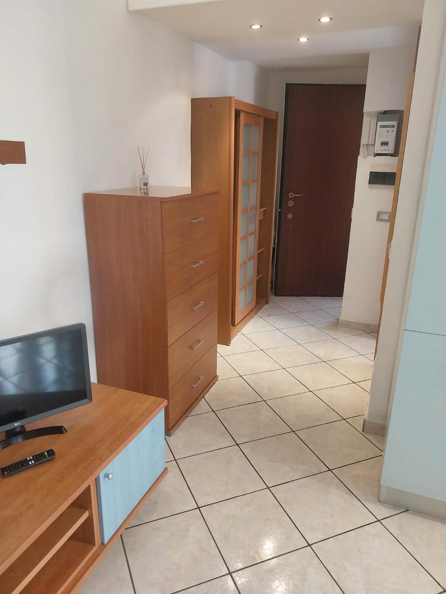 Apartment House Bi-cocchi