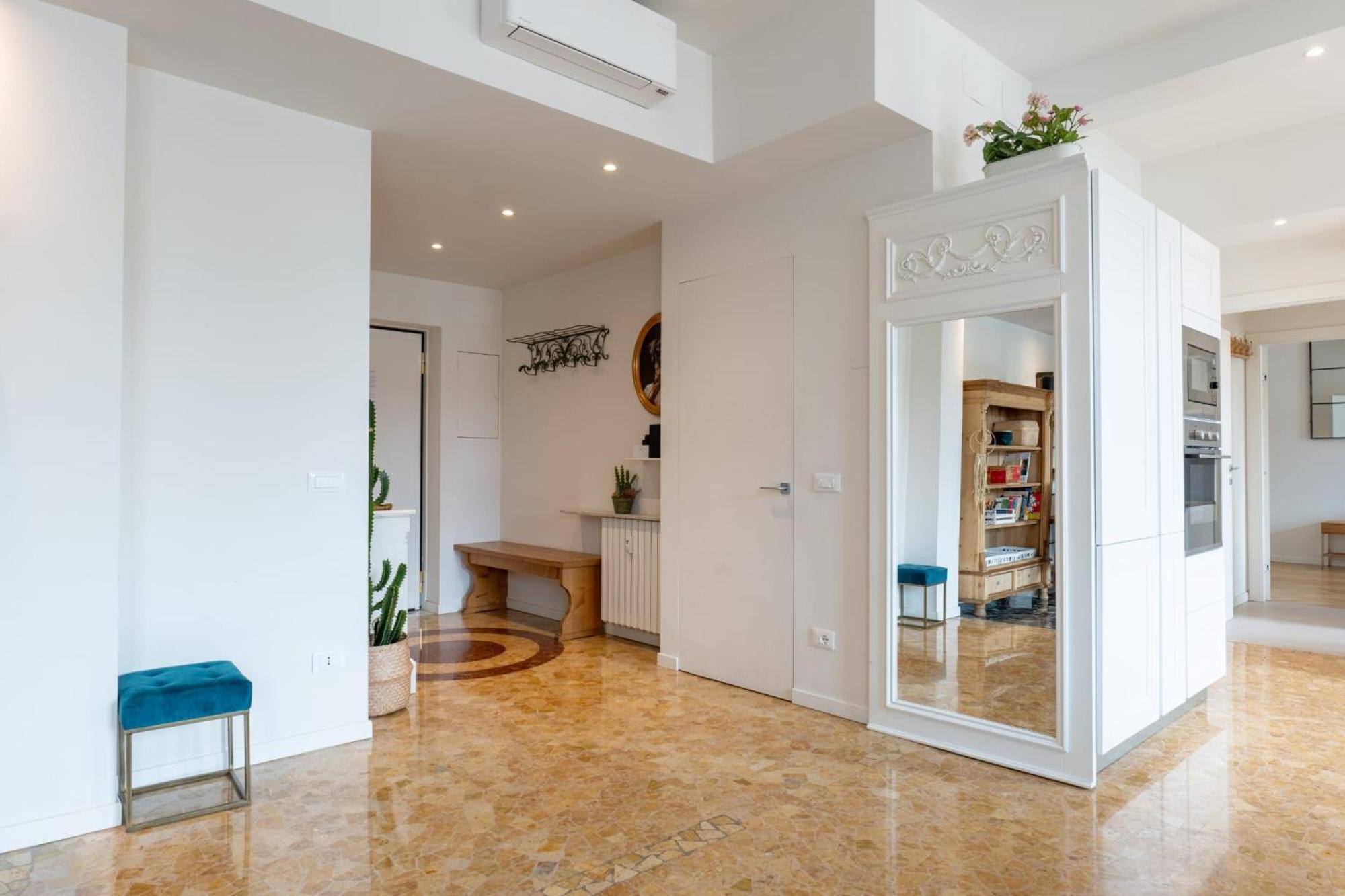 Apartment Amazing Floor Mailand