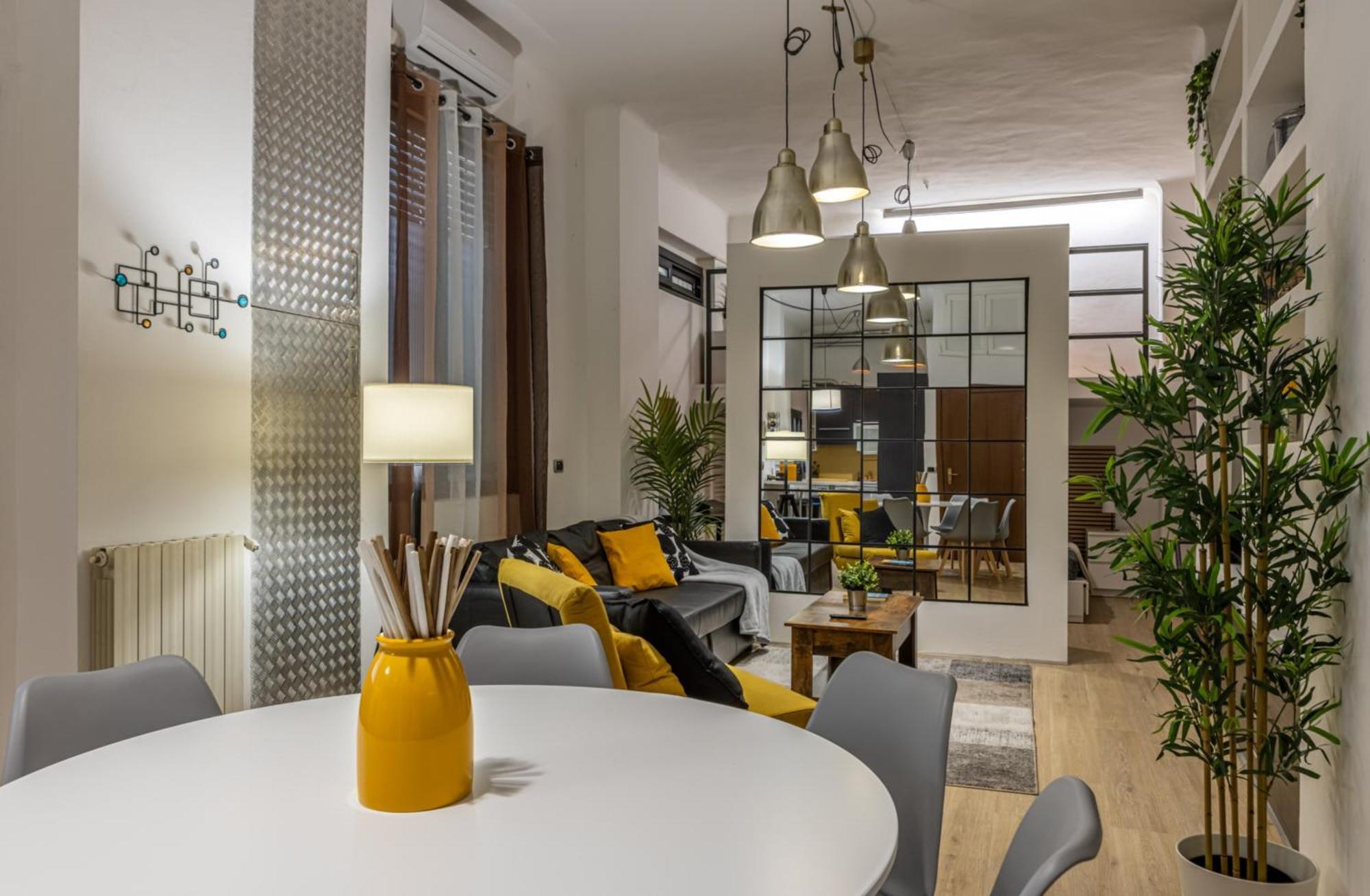 Industrial Loft In Maciacchini - Metro 50m Smartworking & Netflix Apartment *