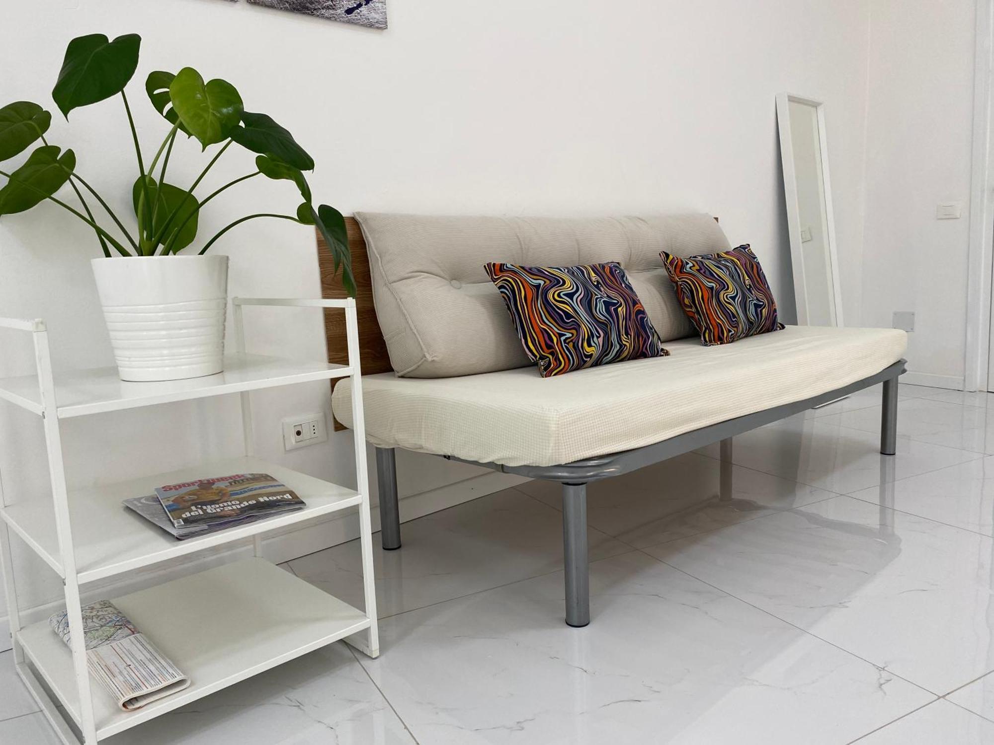80mq With Terrace Apartment