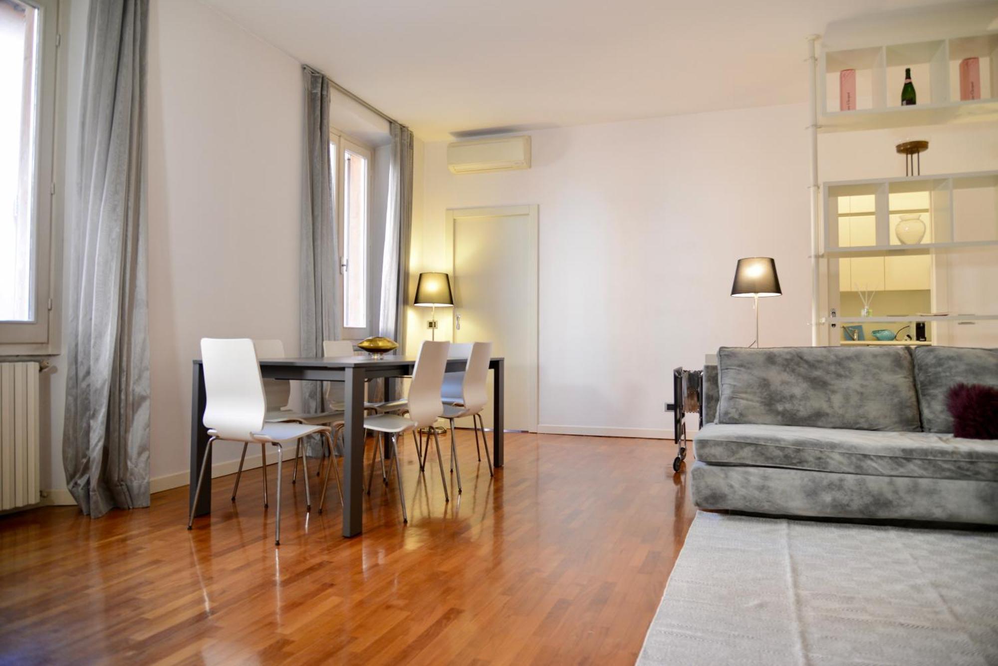 Apartment Big Luxury Shopping District Duomo Lima-m1 Fiera