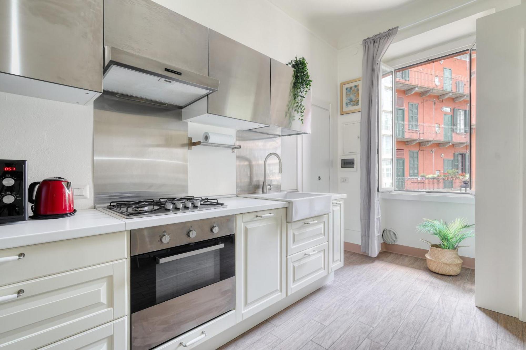 Fara 33 Cozy Flat In District Mailand
