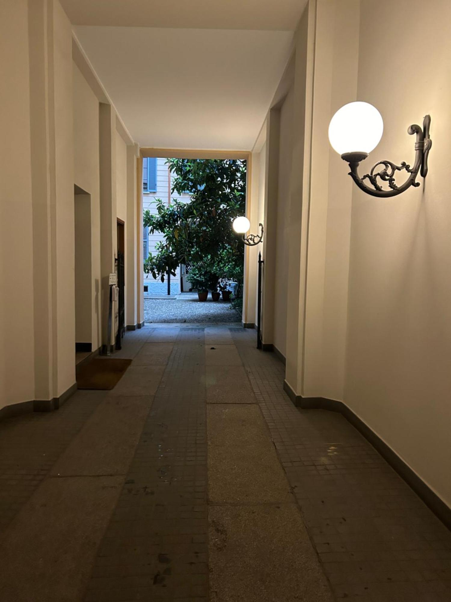 Apartment Via Monti, Cadorna Station, Historic Center Sforzesco Castle Mailand