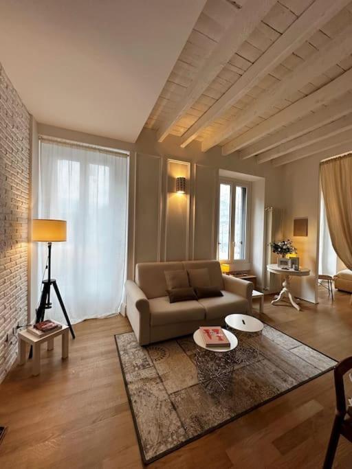 Apartamento Isola Living