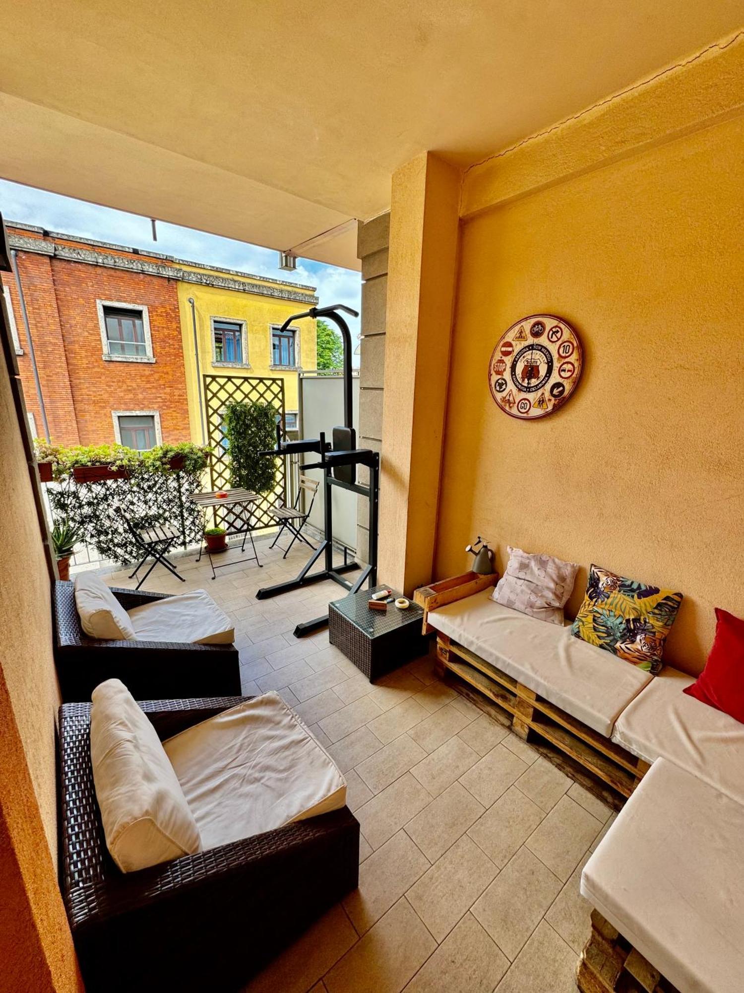 Rooftop Big Terrace Fiera Milano/portello Milan