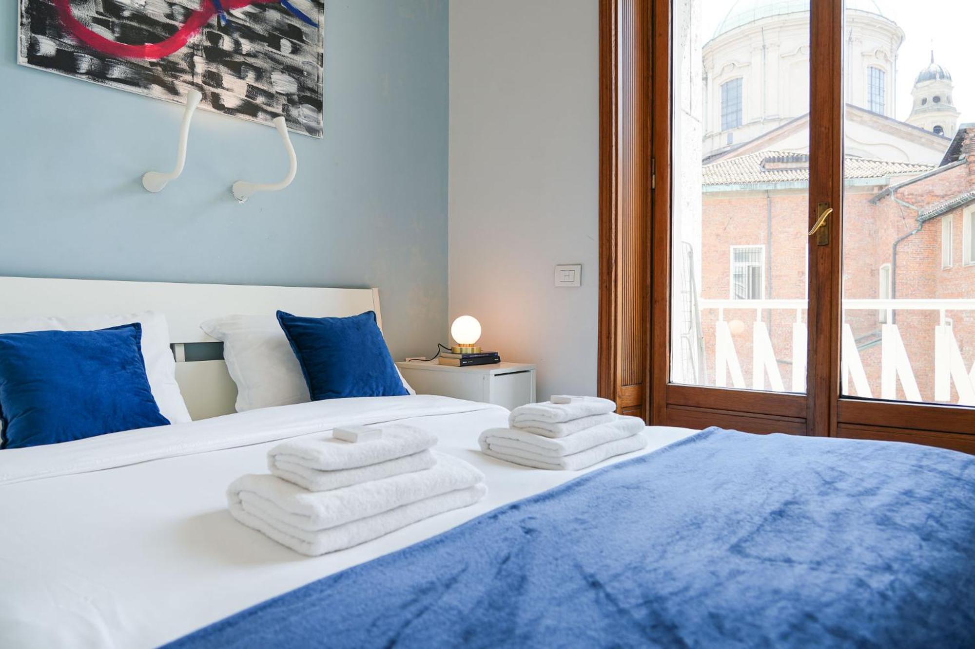 Duomo Center Apartment