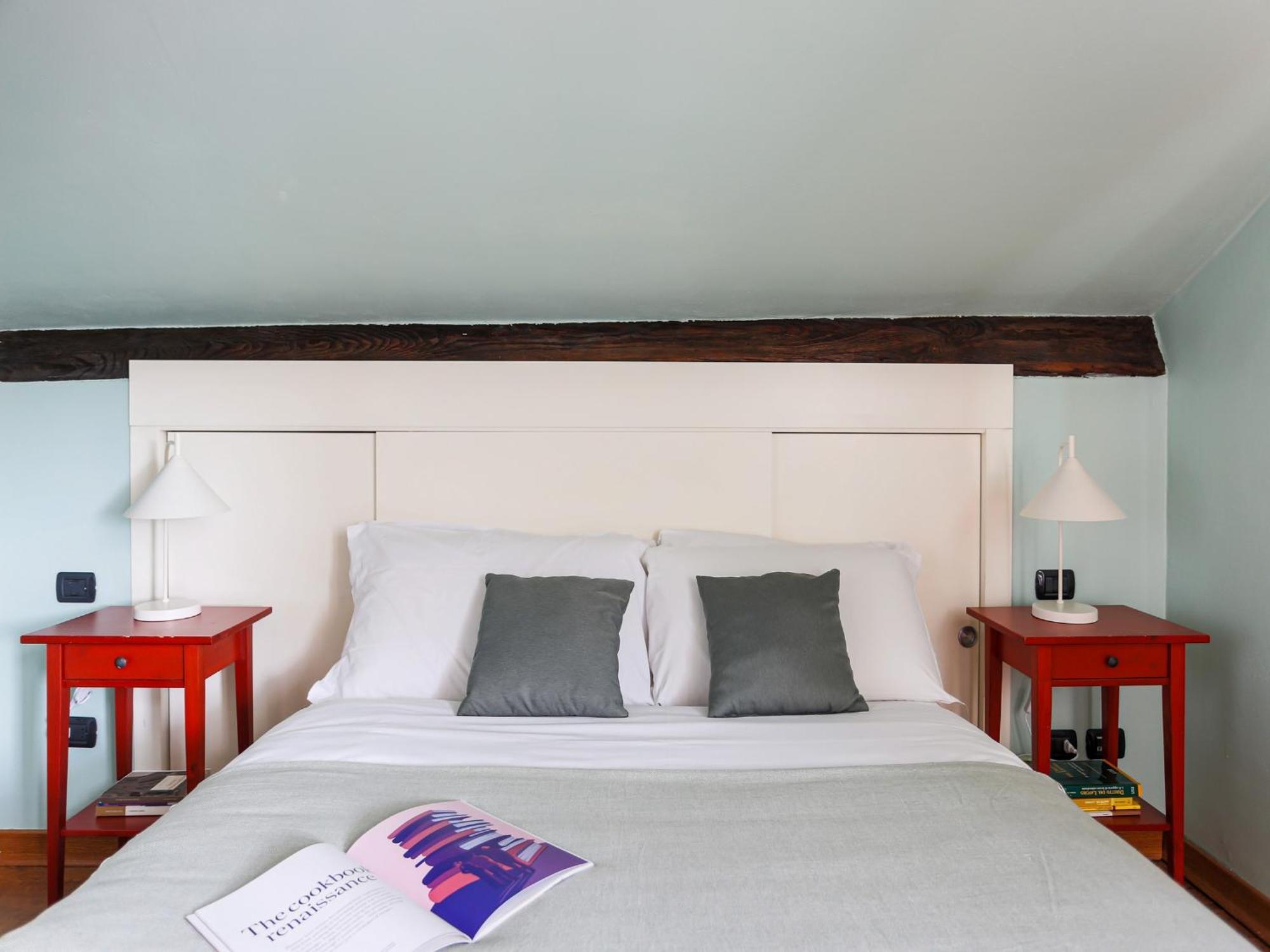 The Rent - Flat In Brera District *