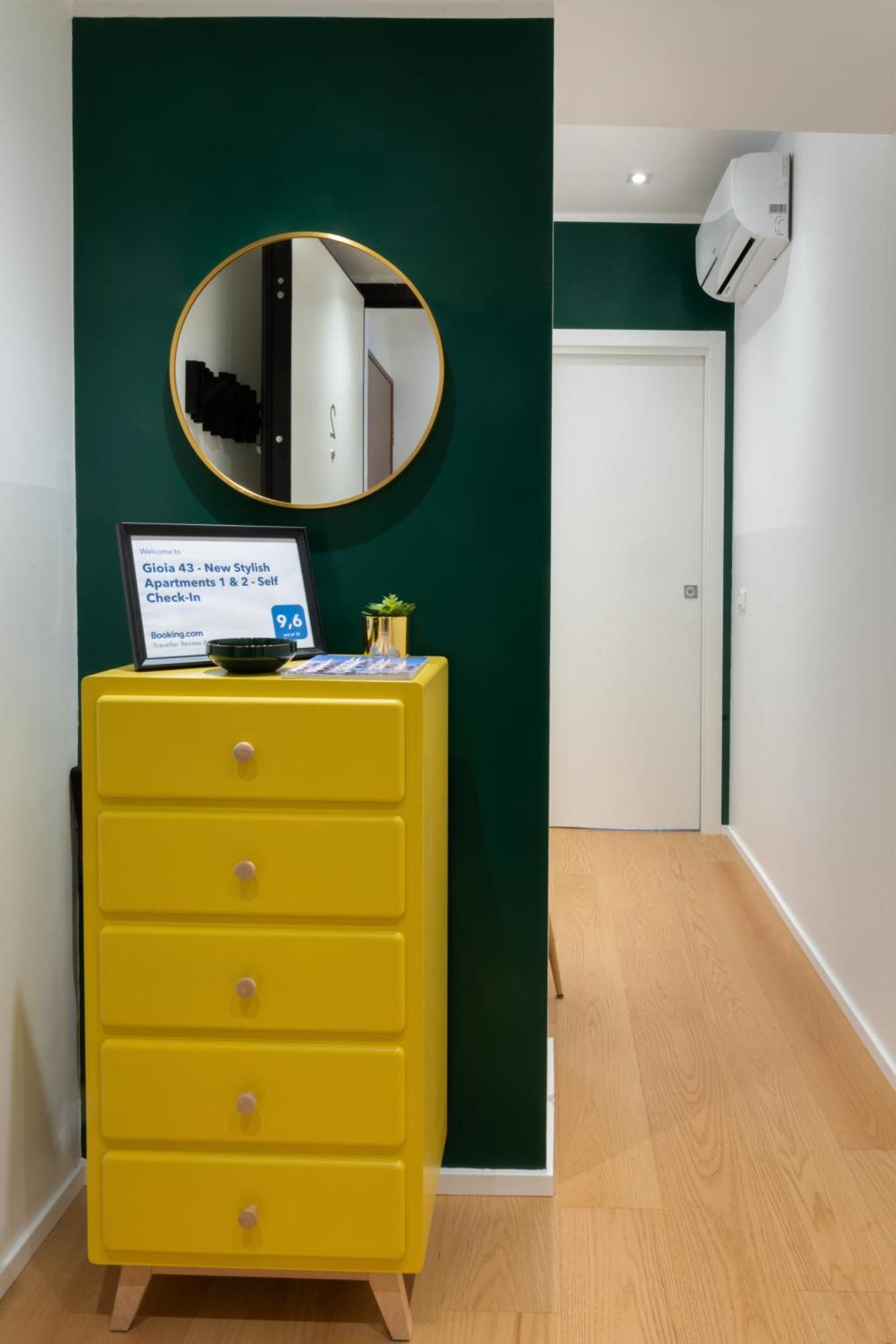 Gioia 43 - New Stylish 1 & 2 Apartment
