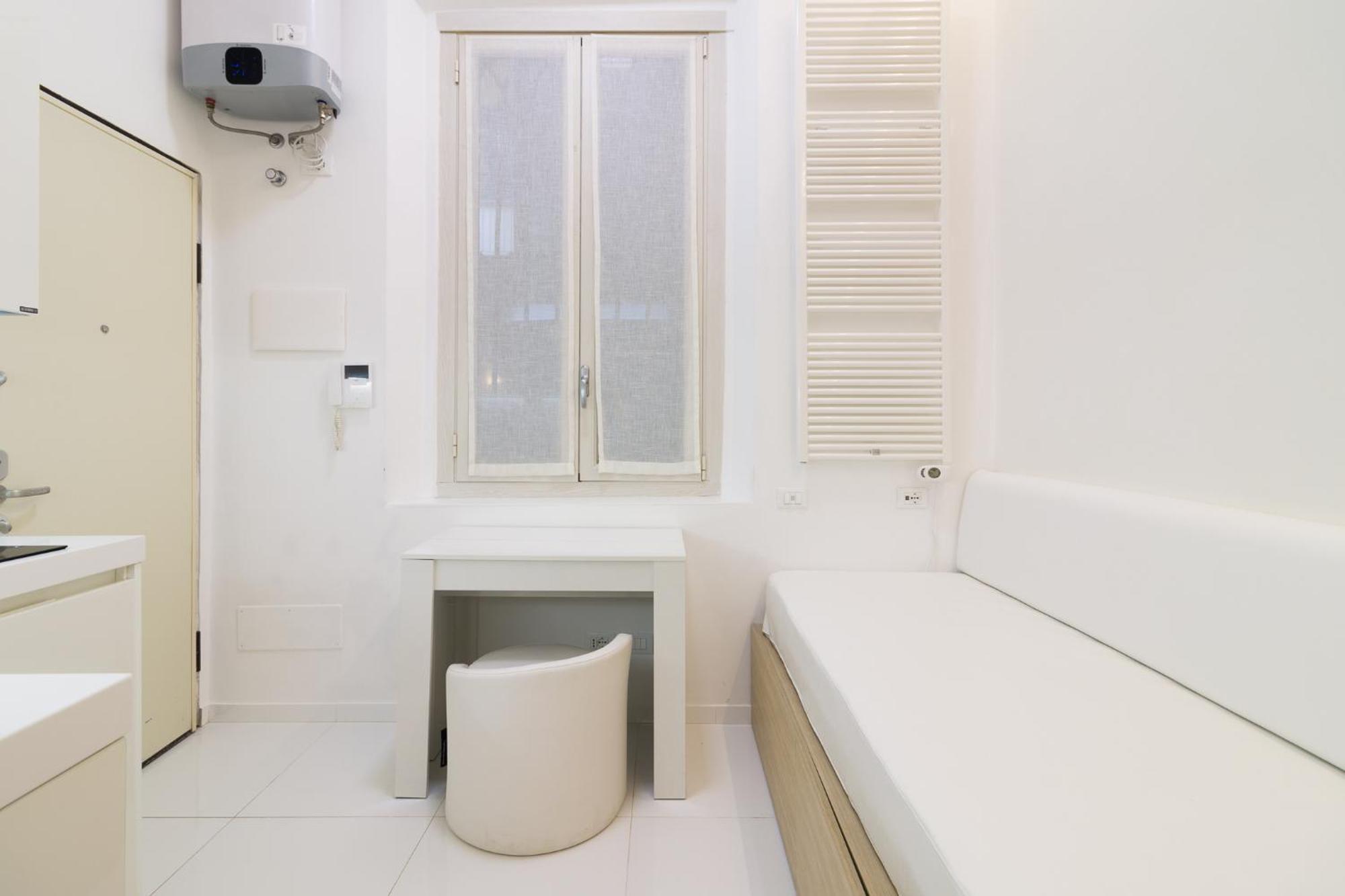 Apartment Tiny House Darsena Mailand