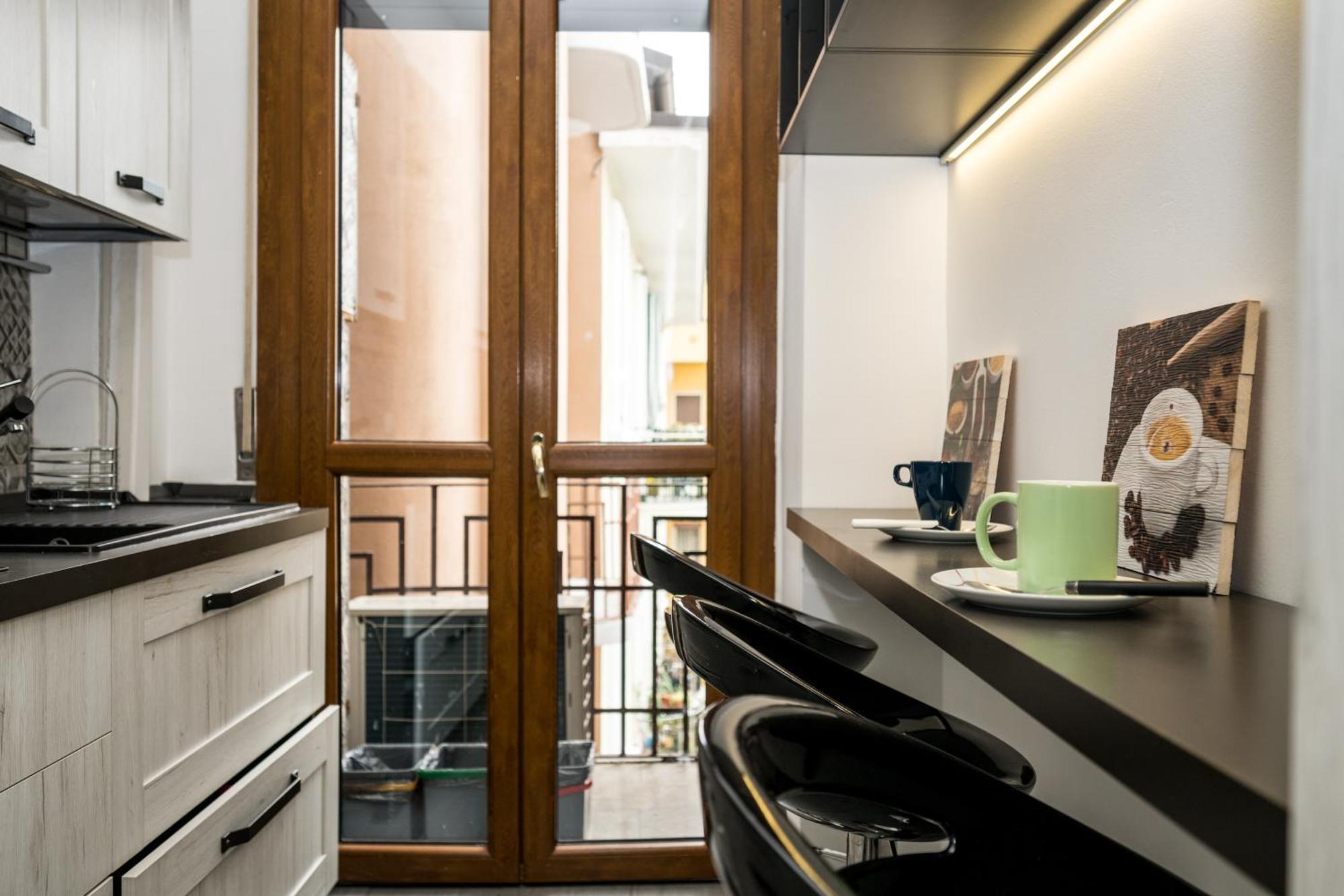 Airguest Station Apartment