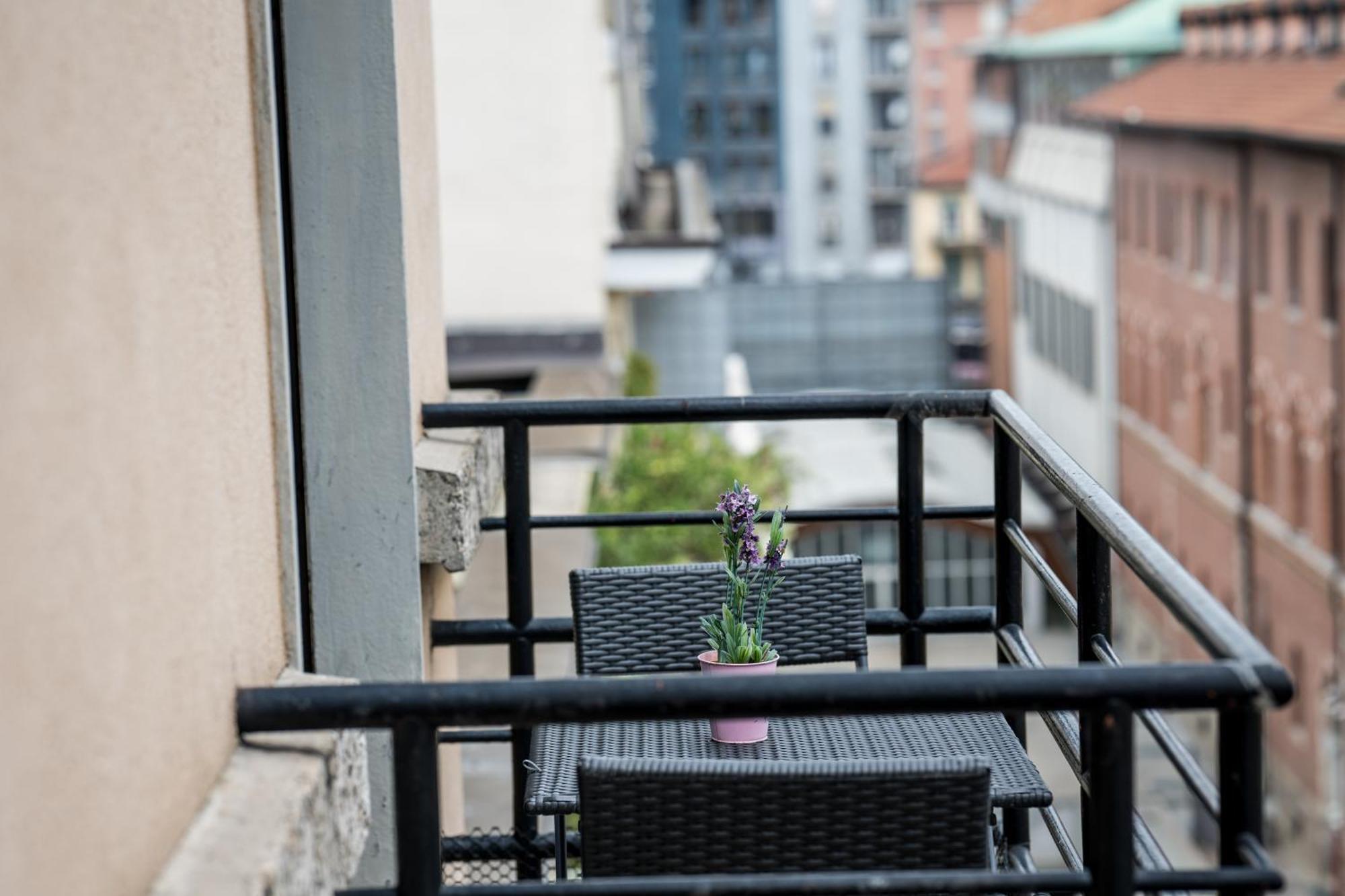 Airguest Station Apartment Milan