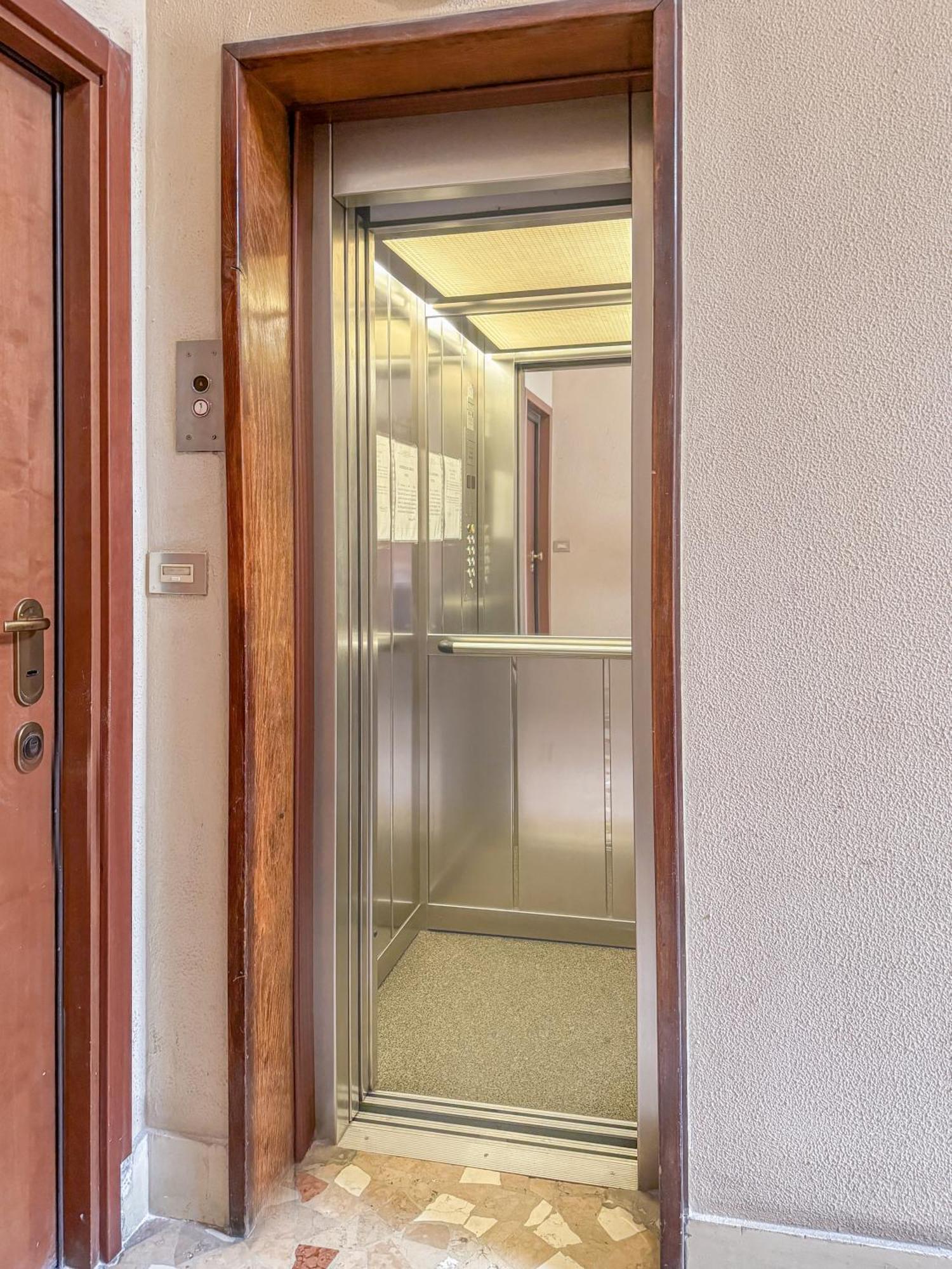 New - Manet - Exclusive Apartamento *