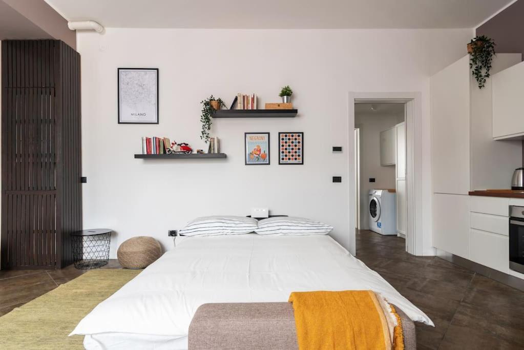 Moderno Bilocale In Zona Mico Mailand