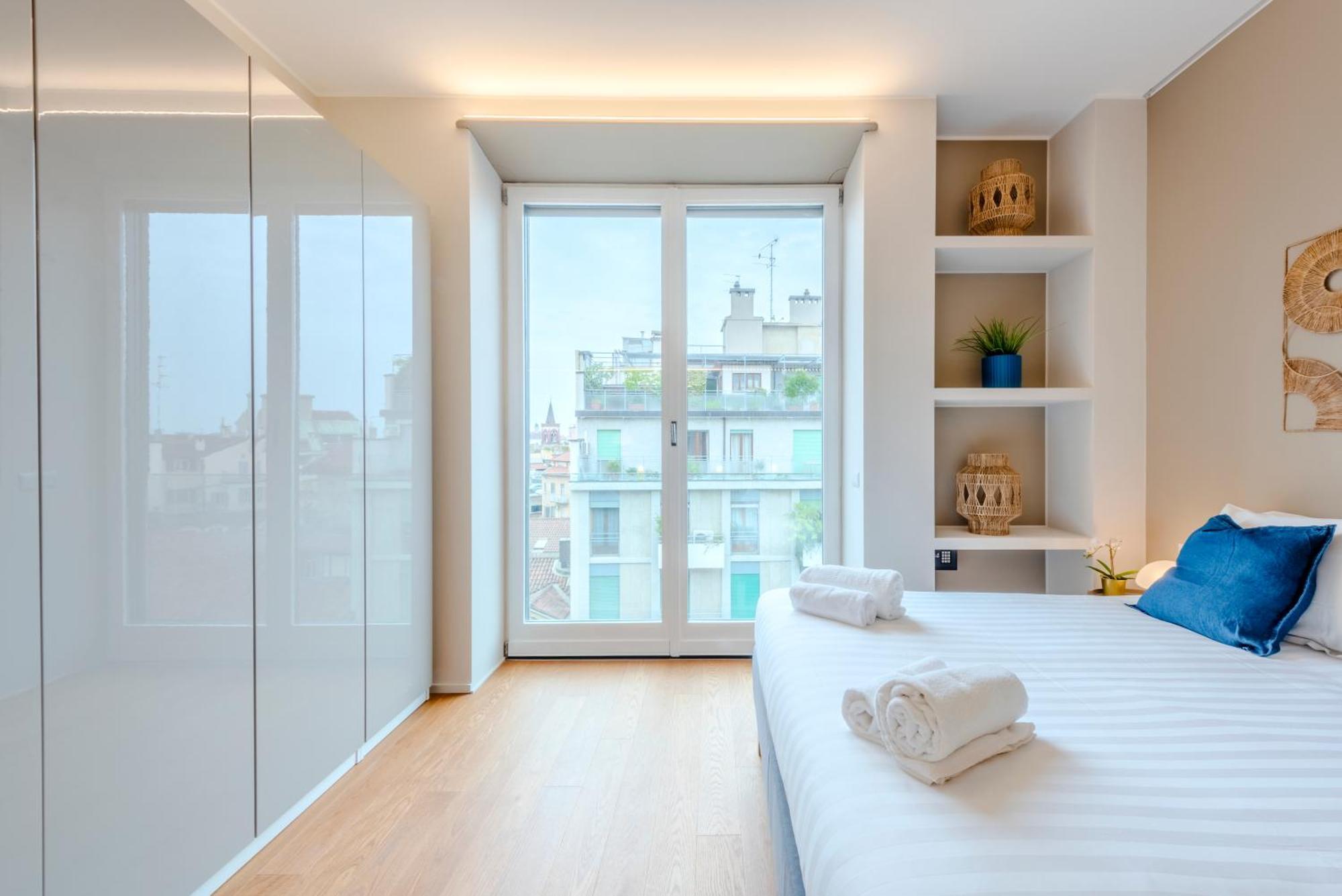 Sweett - Luxury Velasca