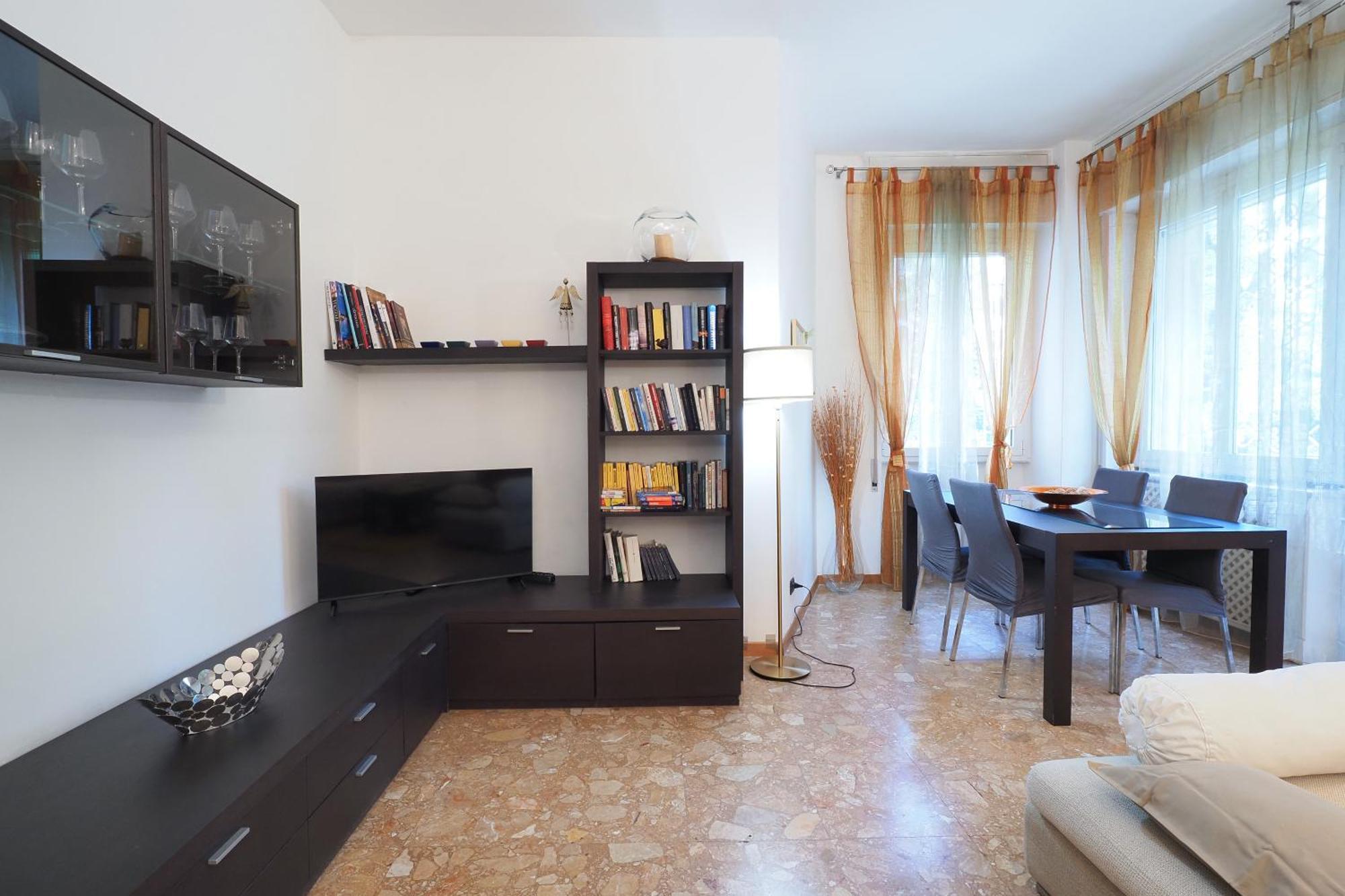 Apartamento Primopiano - Palmaria B Milão