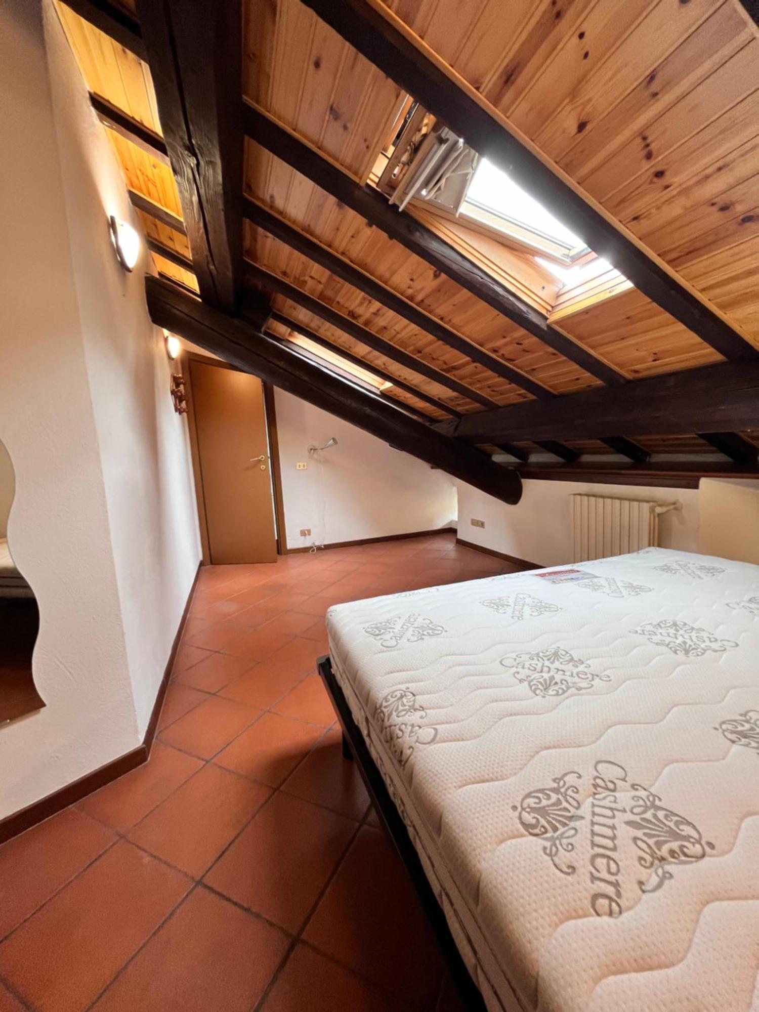 Apartment Bilocale Mansardato Farini