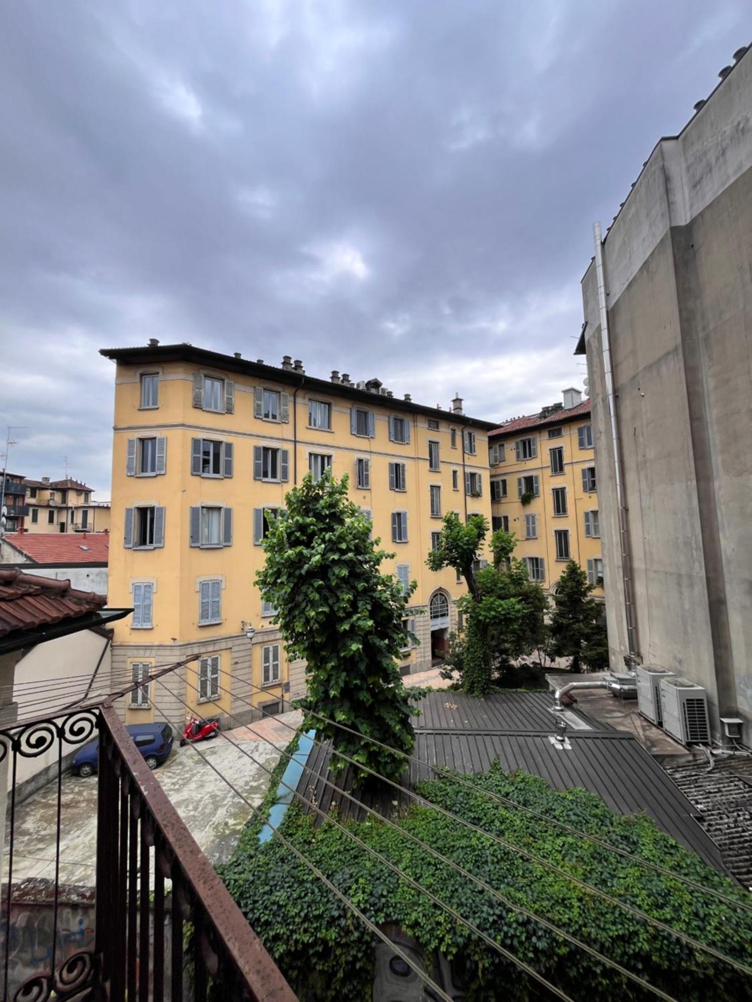 Bilocale Mansardato Farini Apartment *