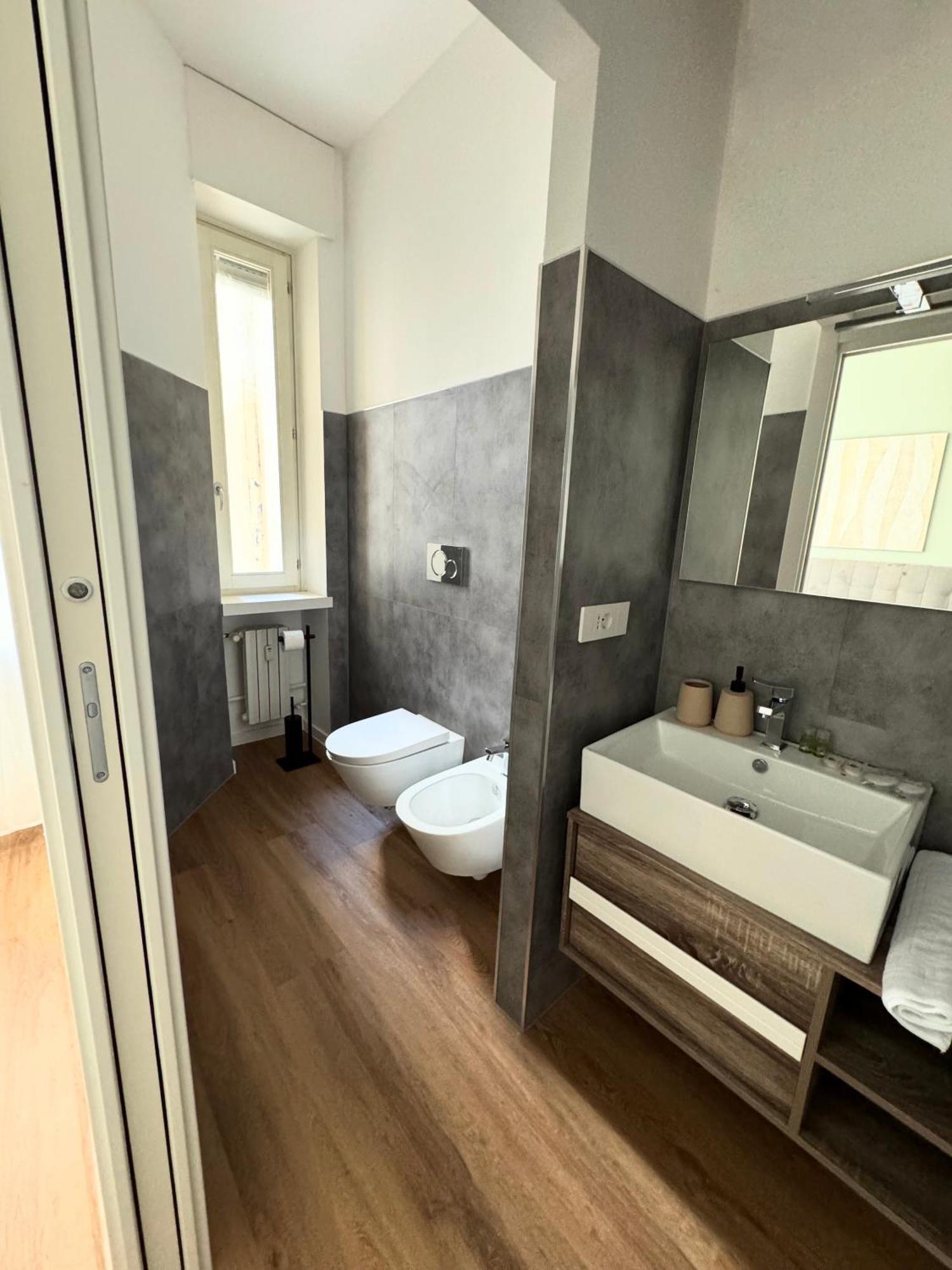 Gasthof D-home Mailand