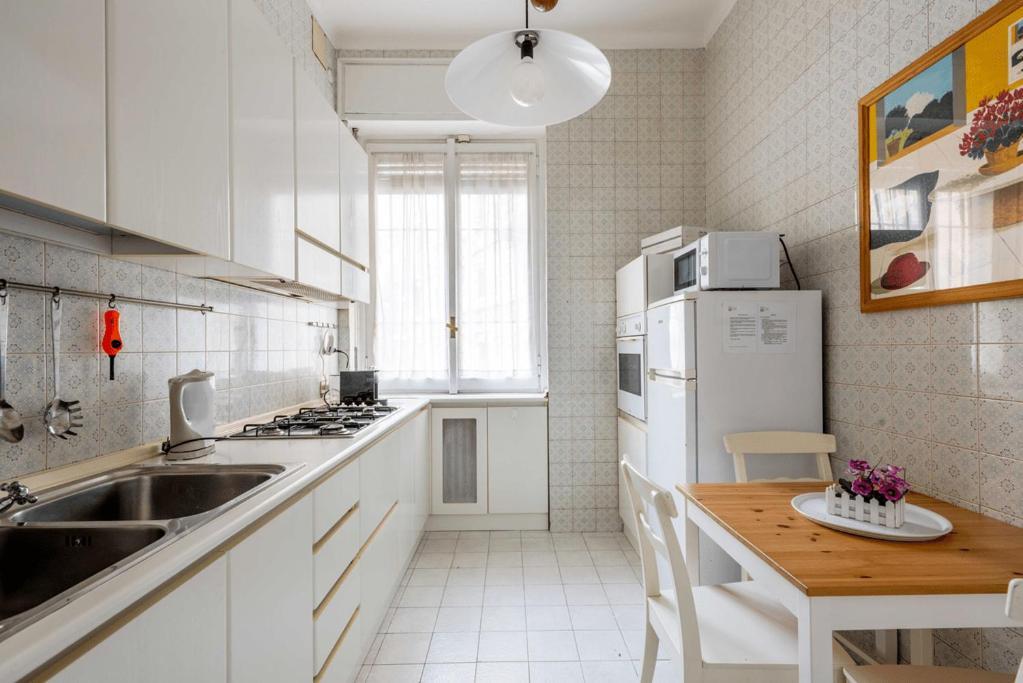 Exclusive 4 Bedrooms In Brera Apartamento Milão