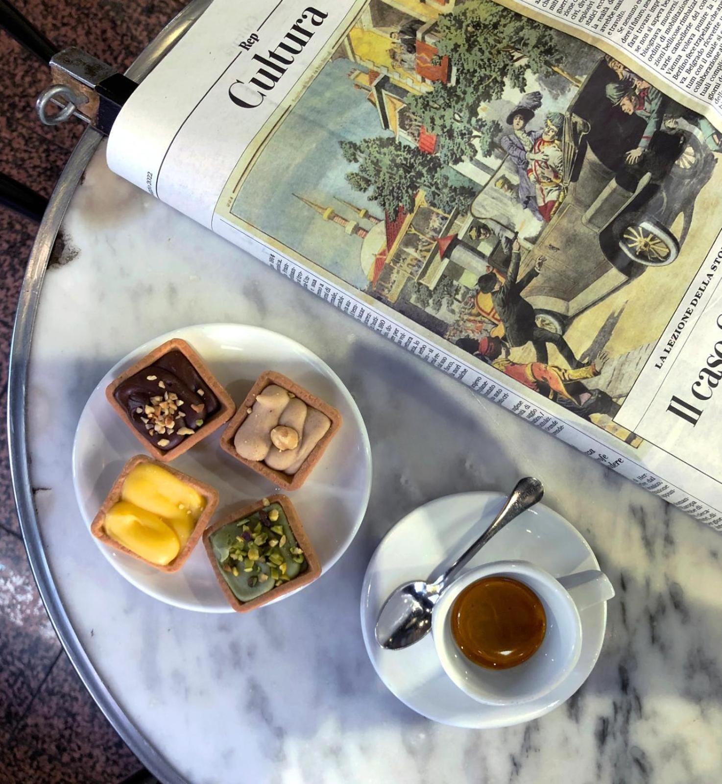 Brera Acomodação com café da manhã  2*