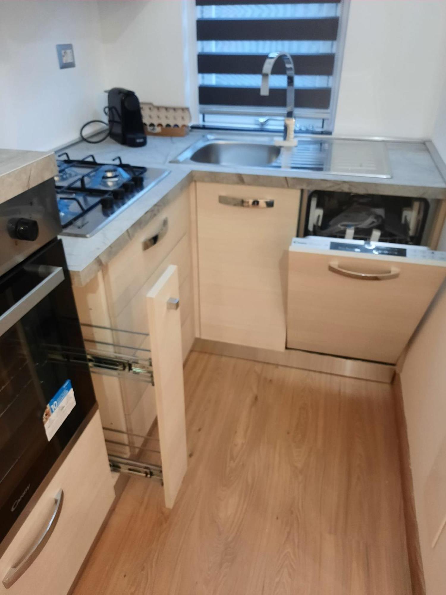 N&ghomesweethome Raffaelloelegante Ideale Affari Apartamento Milão