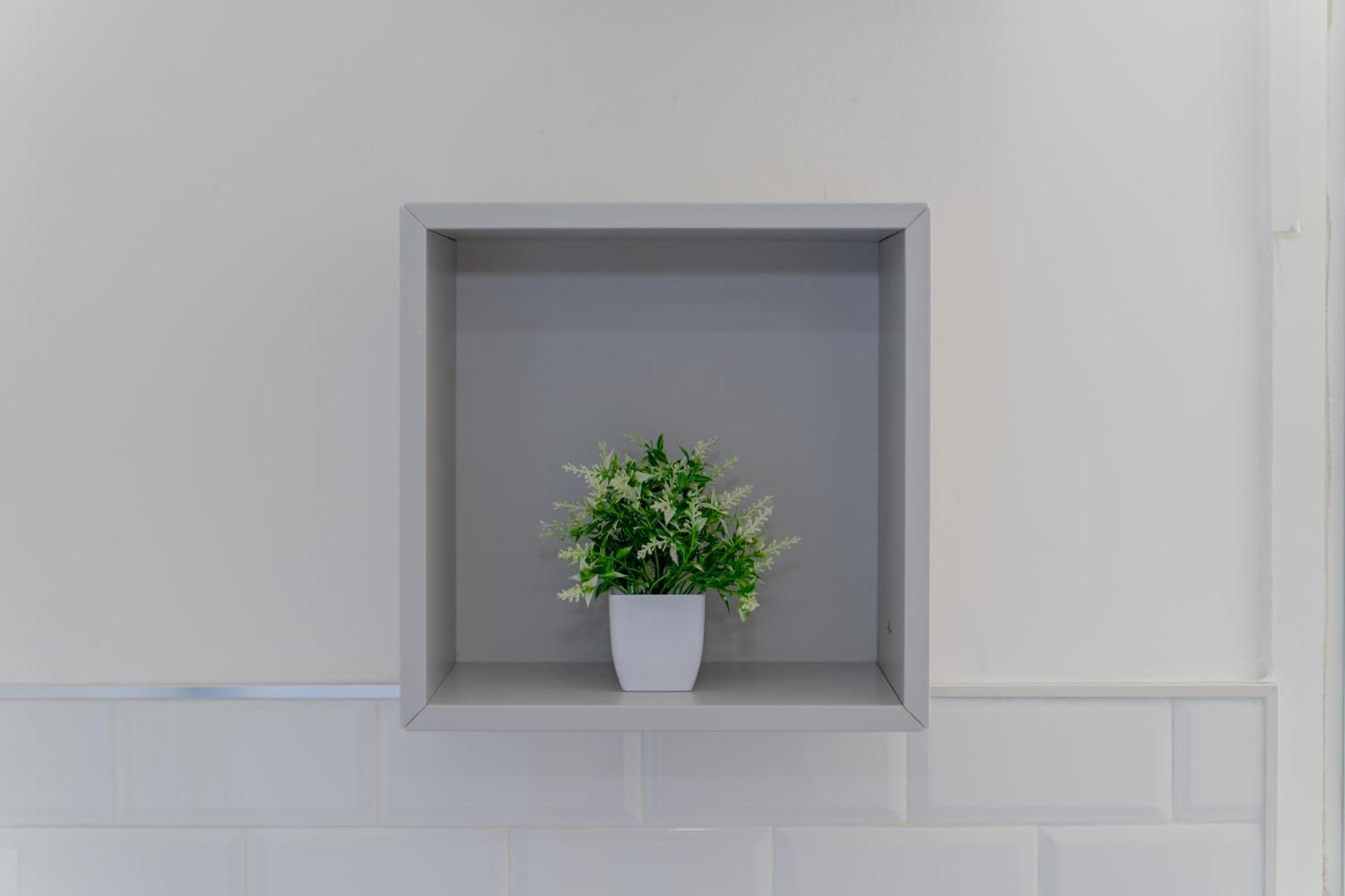 Apartment Near Metro-m5 *