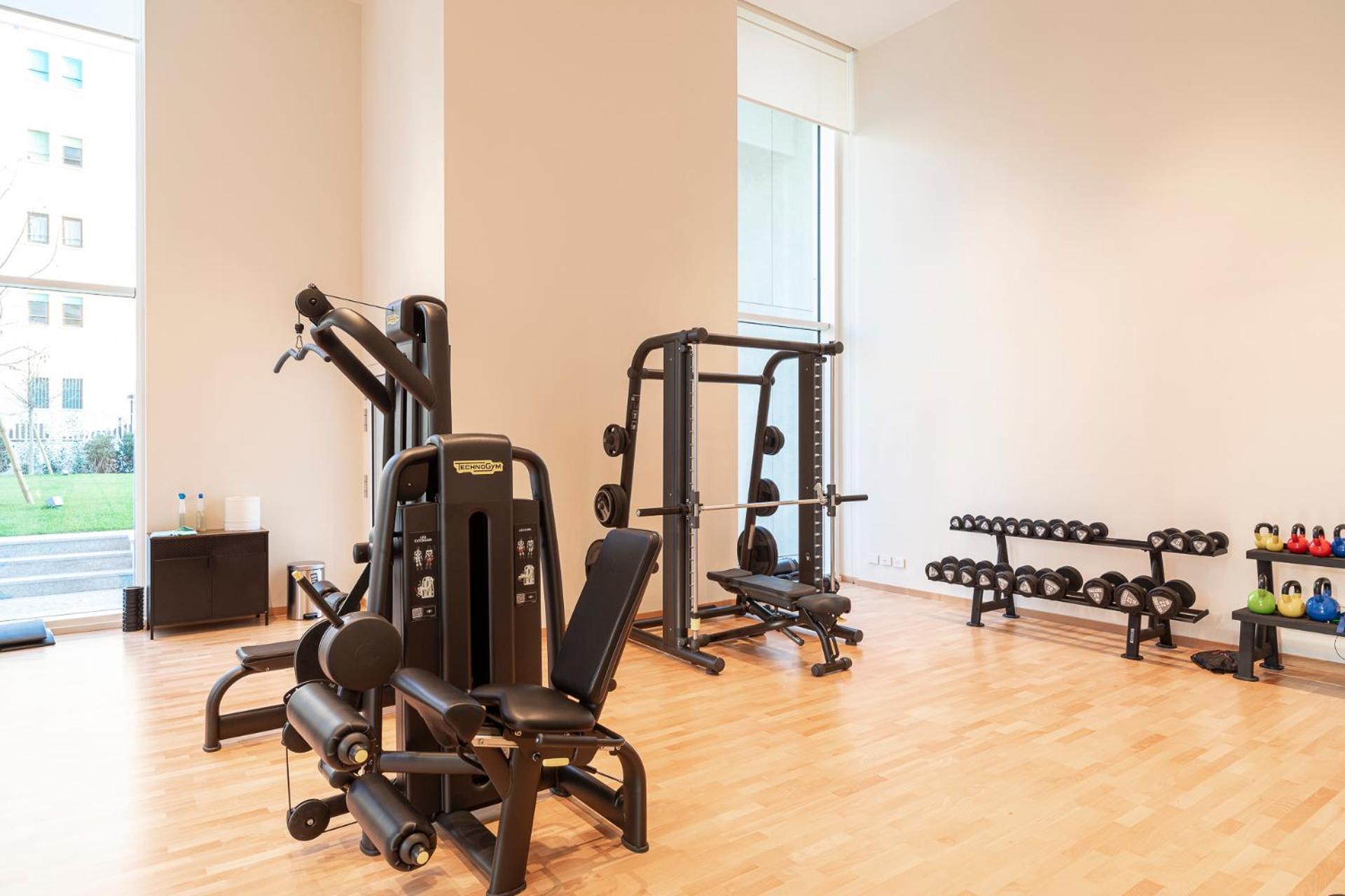 Torre Luxury Gym-pool&rooftop