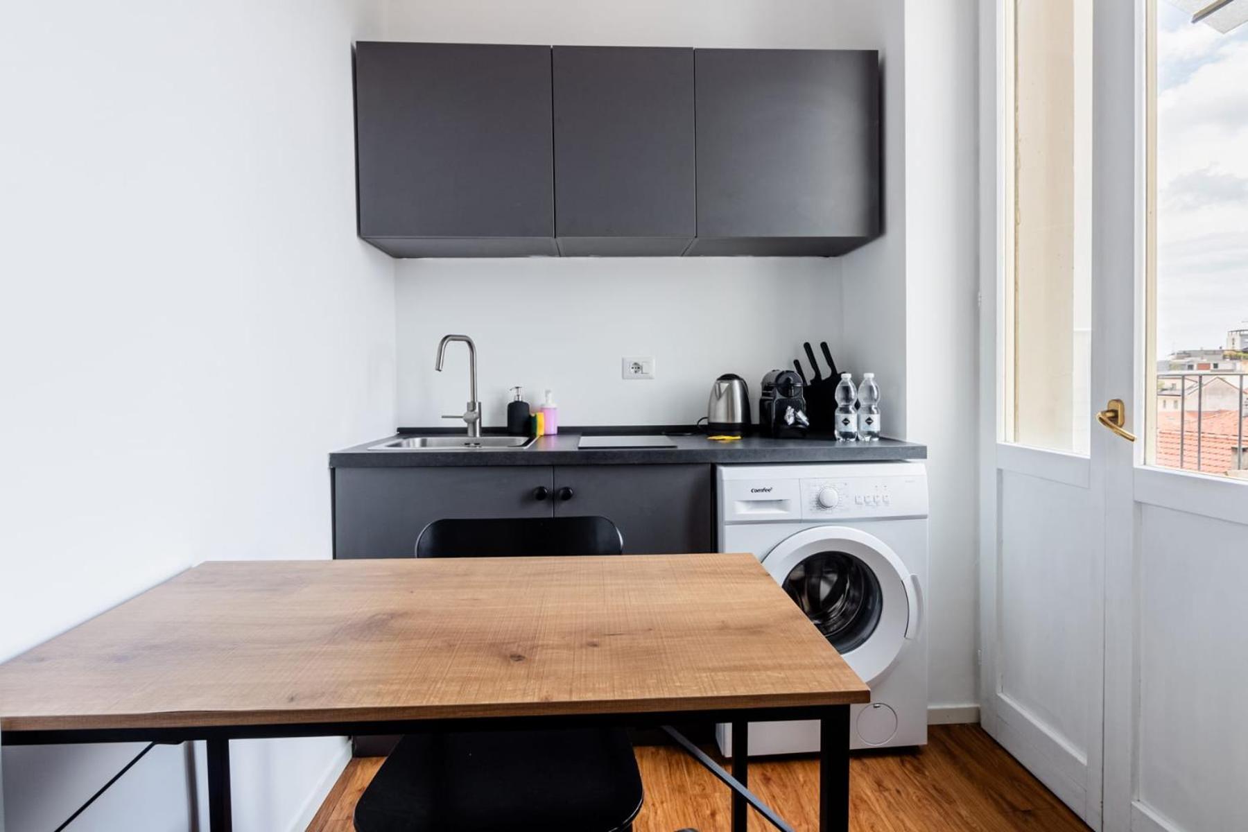 Homeby, Cozy Penthouse Apartment *