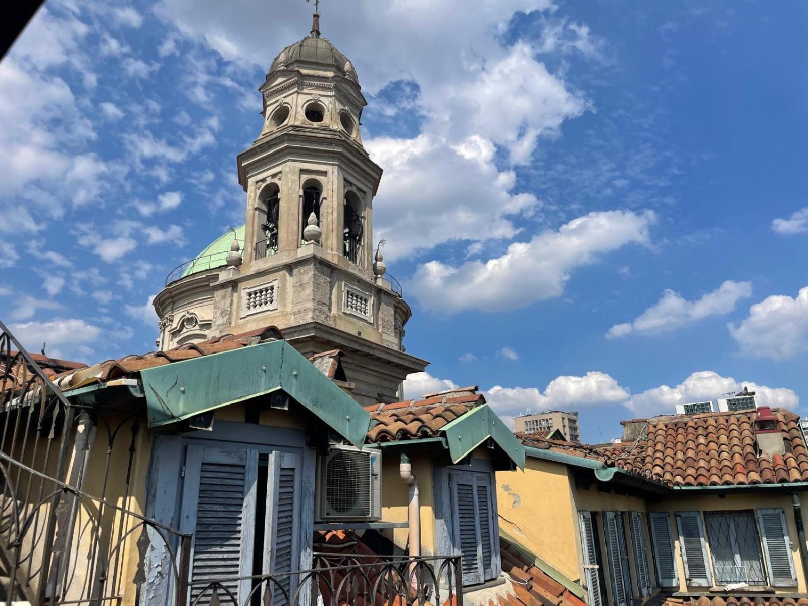 Apartment Casa - Piazza Sant'alessandro 3 *