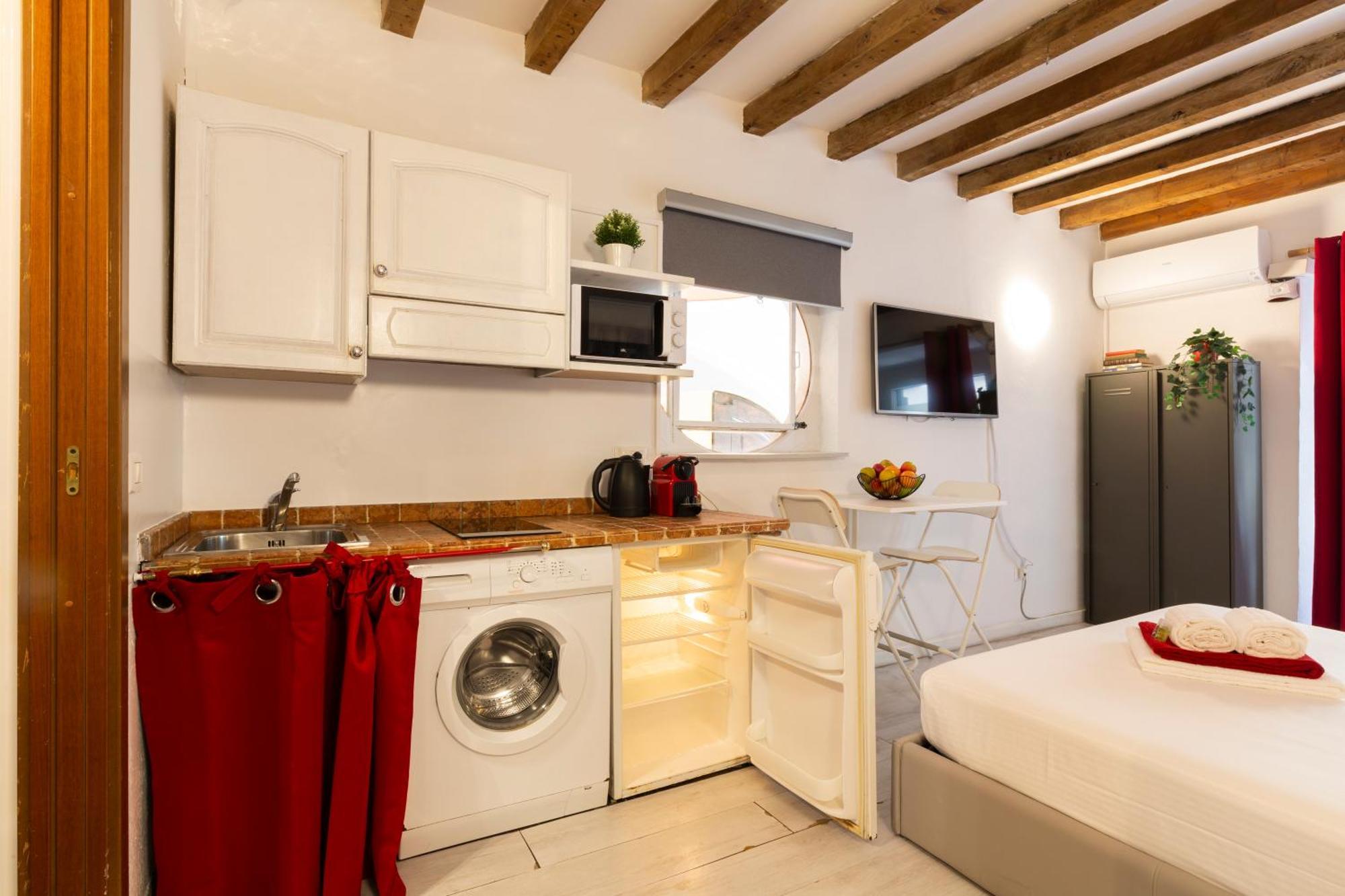 Casa Vittoria - Isola District Apartamento