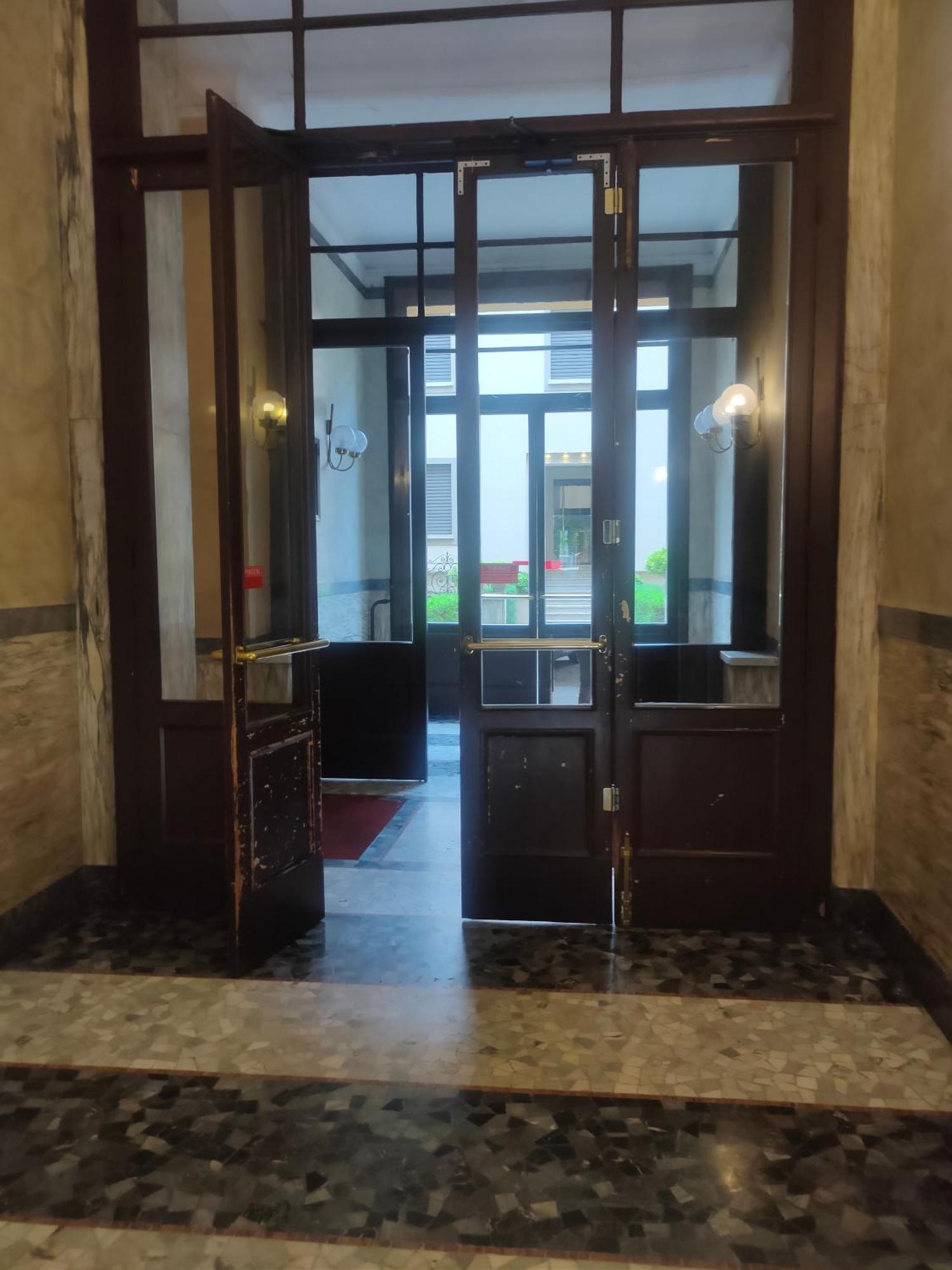 Monolocale Vicino Metro E Aeroporto Linate Apartamento