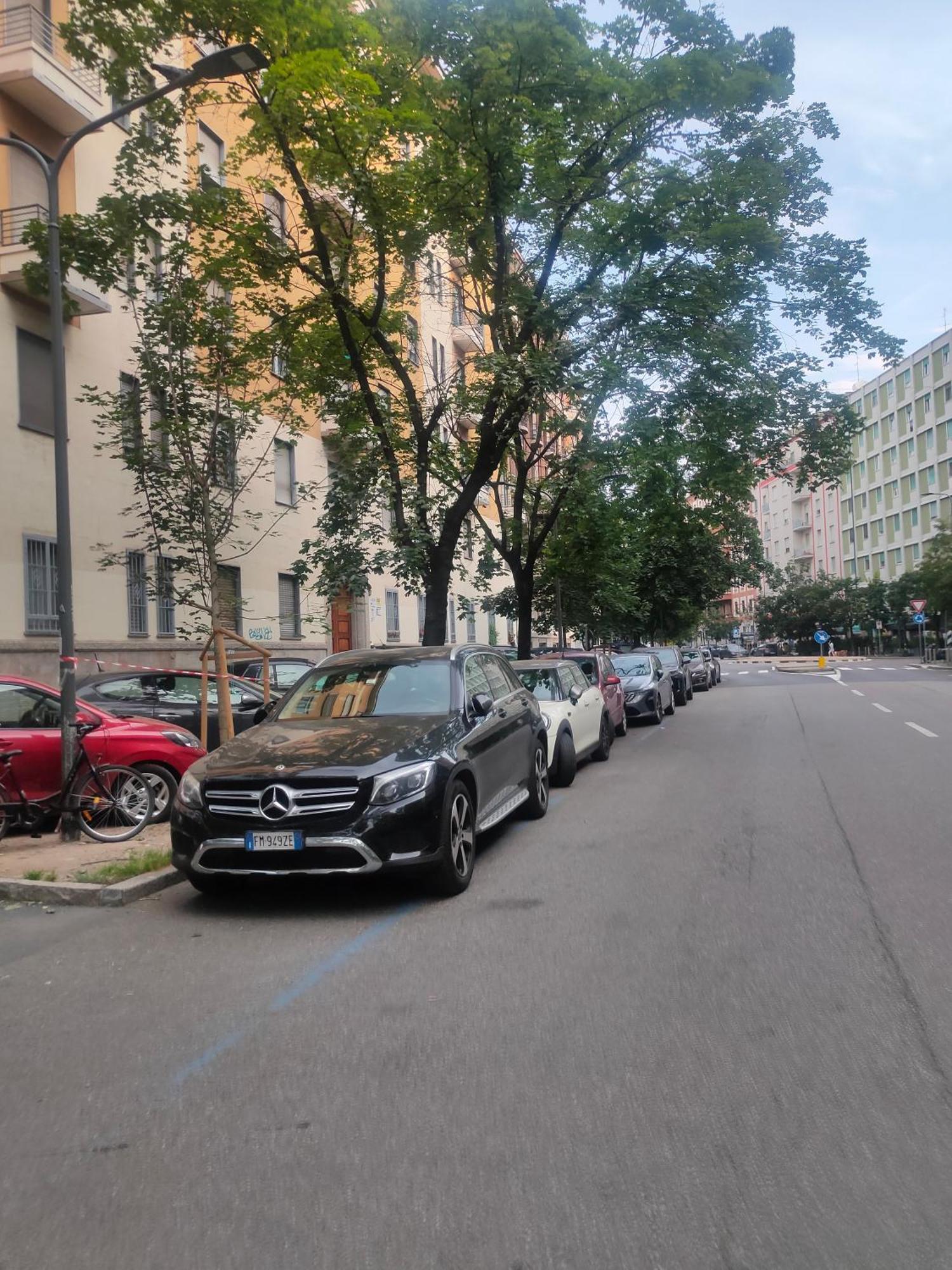 Monolocale Vicino Metro E Aeroporto Linate Apartamento *