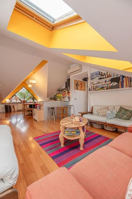 Apartment The Colorful Nest *