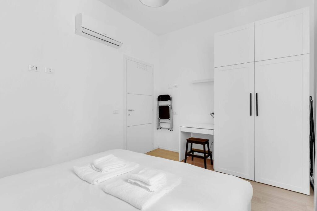 Nuovo E Confortevole, 4pax, Tram 24, Universita Apartment Mailand
