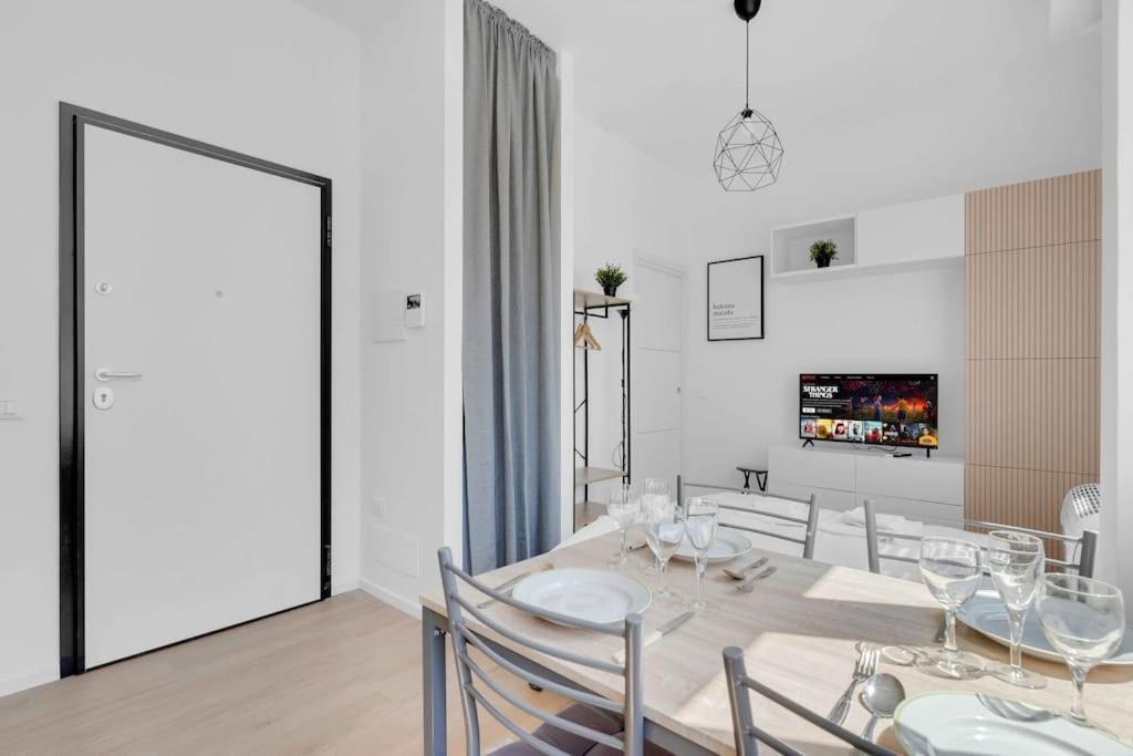 Nuovo E Confortevole, 4pax, Tram 24, Universita * Mailand