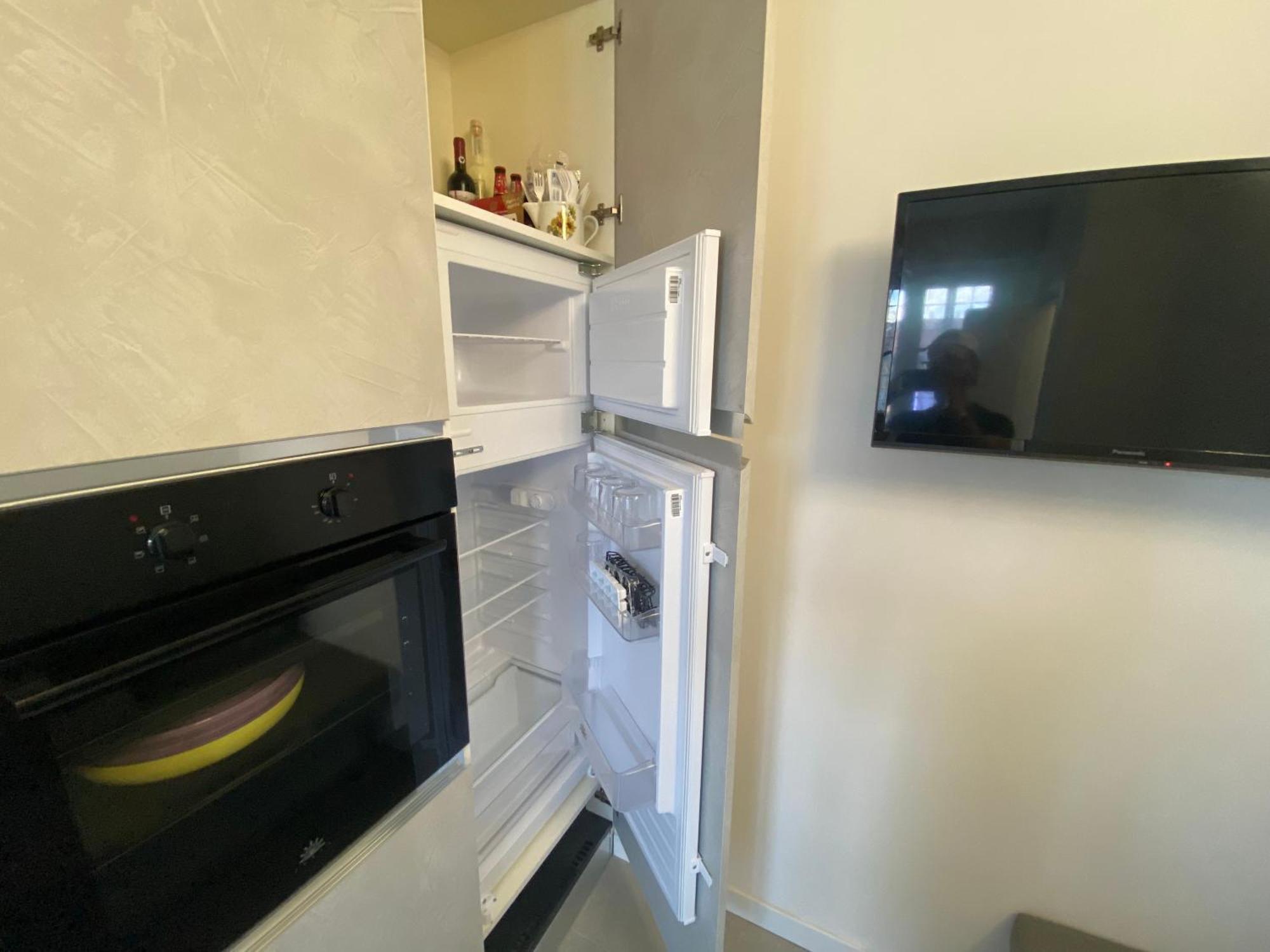 Apartment Renovated With Two Single Beds Mailand