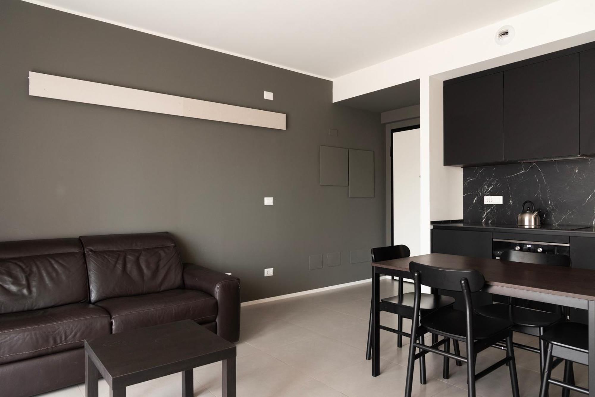 San Siro Fiera - Youhosty Apartment