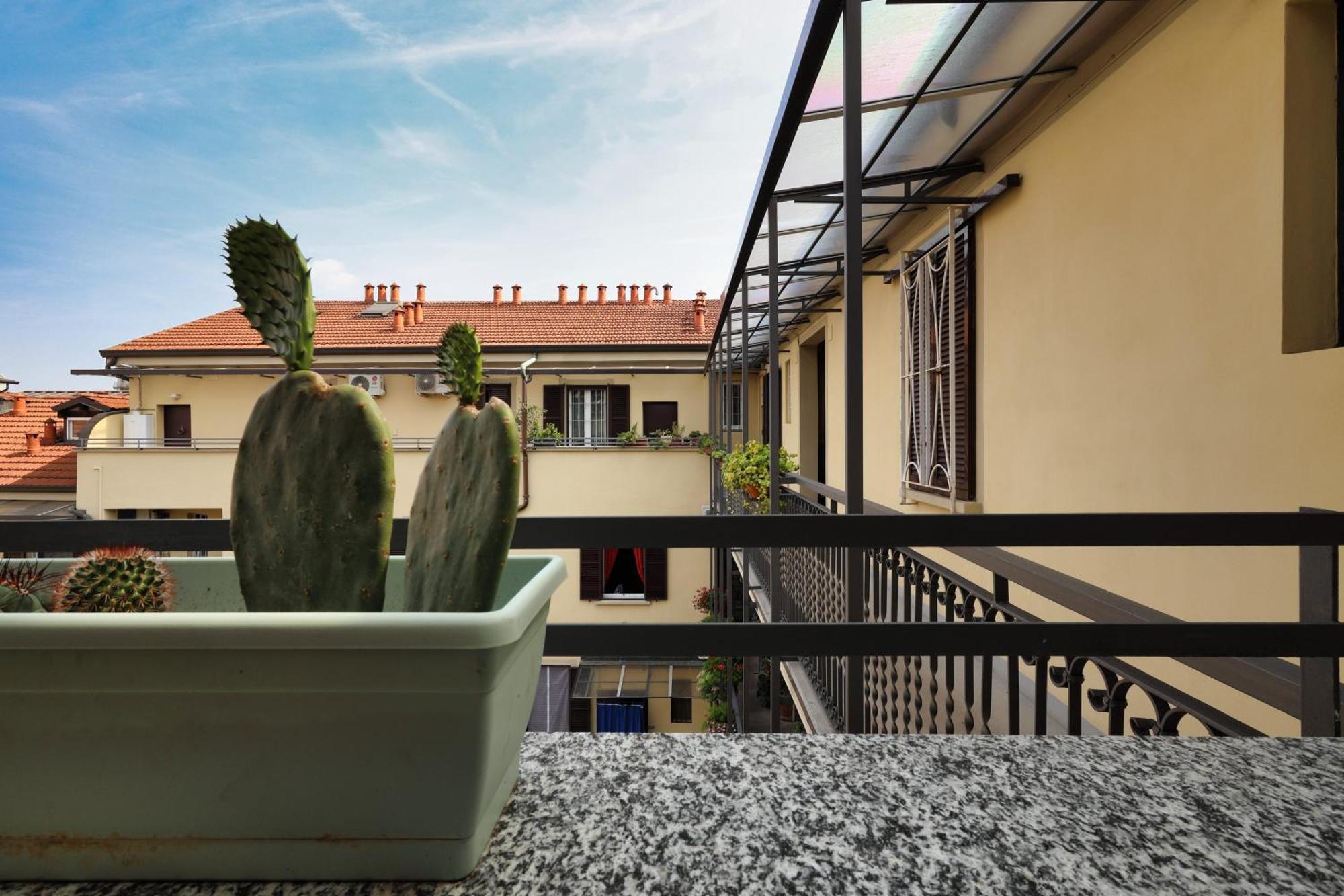 Apartment Joivy Inviting Near The Centre Mailand
