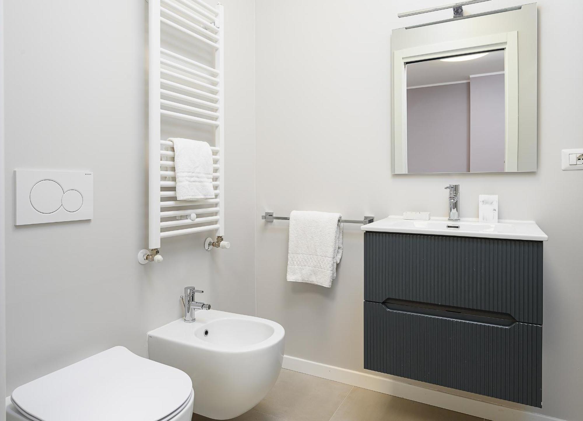 In Porta Garibaldi & Chinatown - Center Well Connected Apartment Mailand