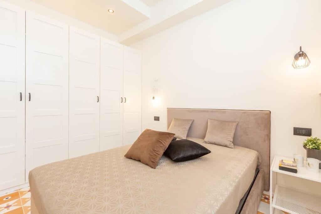 4fo6 Navigli-duomo -yellow Chic - *